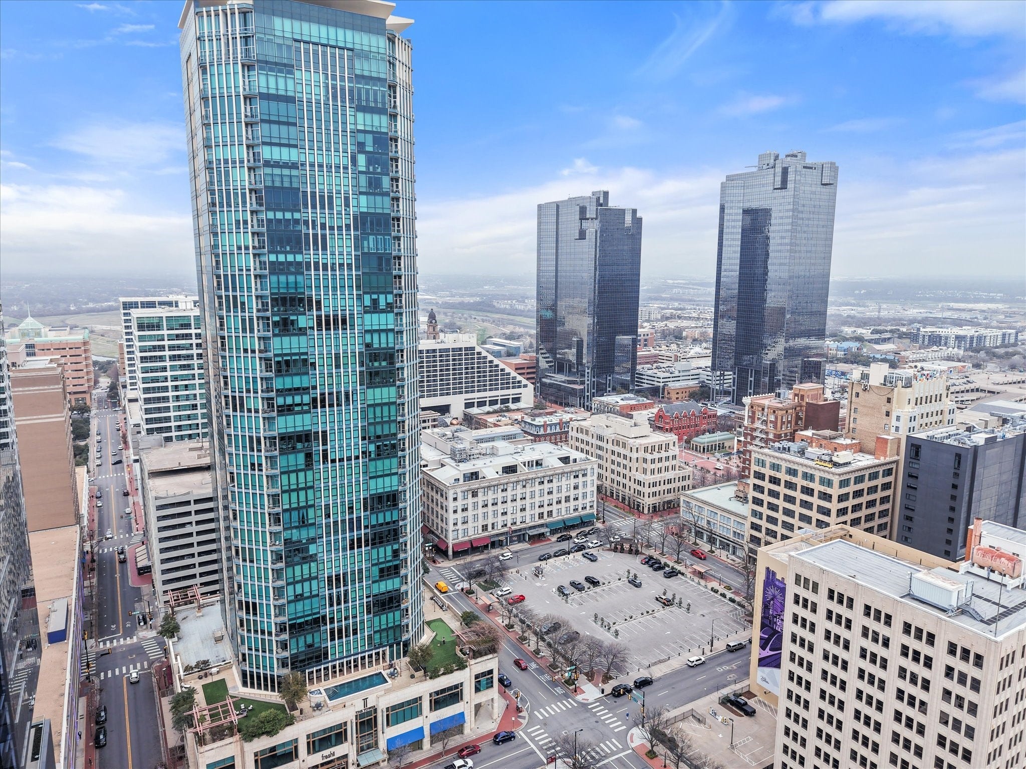 Fort Worth, Texas, 76102, United States, ,3 BathroomsBathrooms,Residential,Active,1808184
