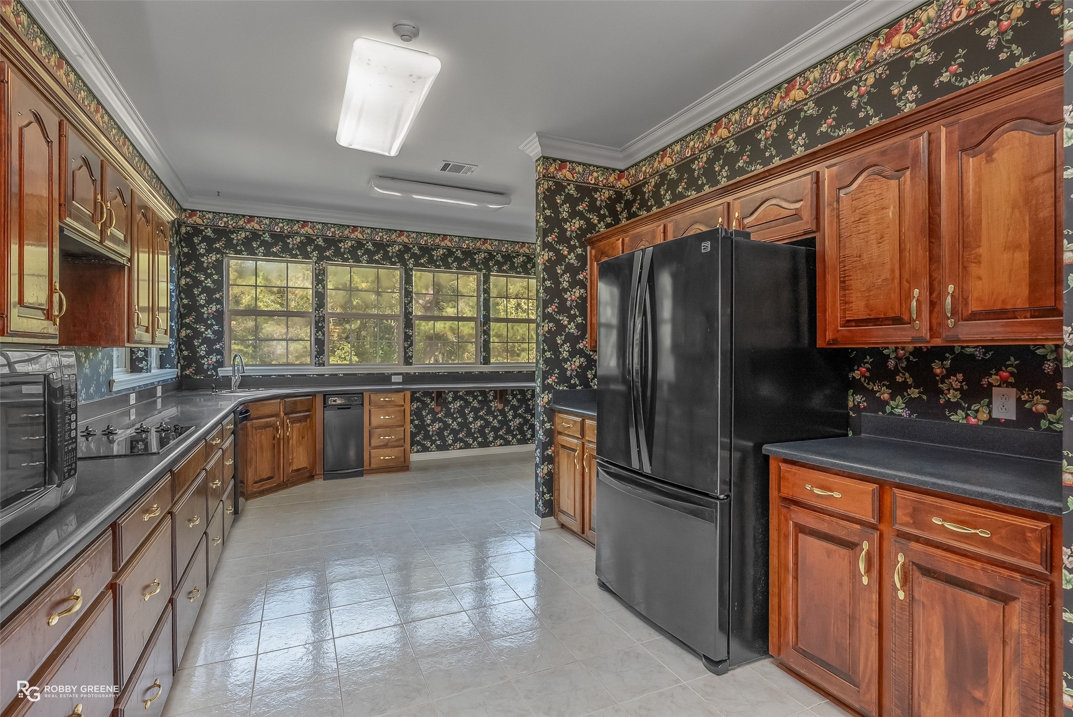 Shreveport, Louisiana, 71119, United States, 4 Bedrooms Bedrooms, ,4 BathroomsBathrooms,Residential,Active,1990608