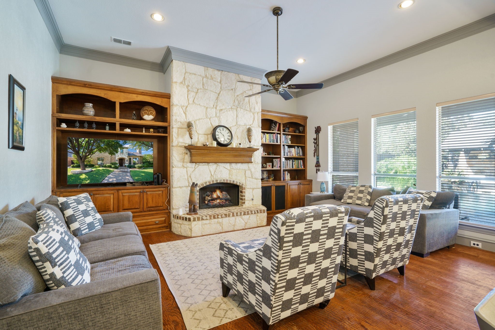 Frisco, Texas, 75033, United States, 5 Bedrooms Bedrooms, ,4 BathroomsBathrooms,Residential,Active,1959547