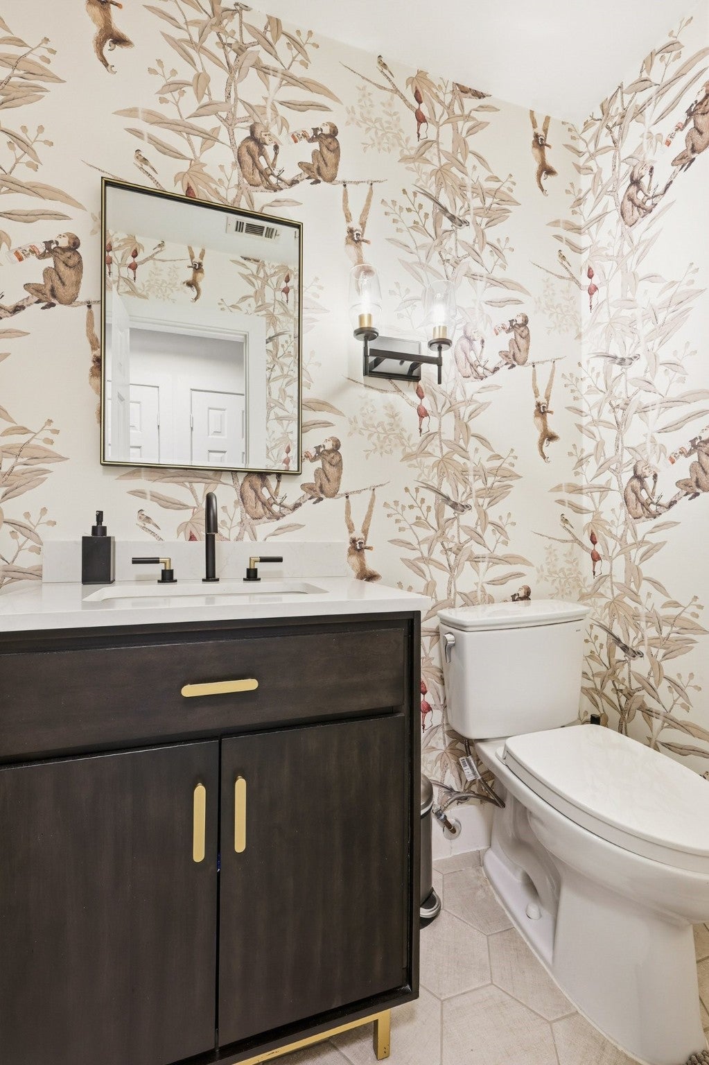 Dallas, Texas, 75248, United States, 4 Bedrooms Bedrooms, ,3 BathroomsBathrooms,Residential,Active,1973343