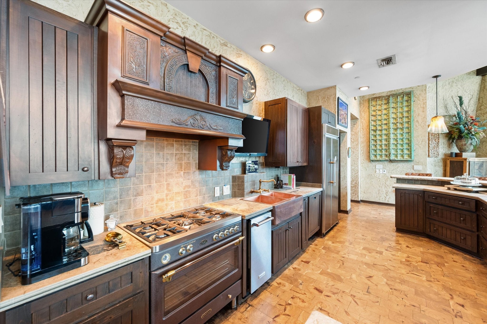 Fort Worth, Texas, 76102, United States, ,3 BathroomsBathrooms,Residential,Active,1808184
