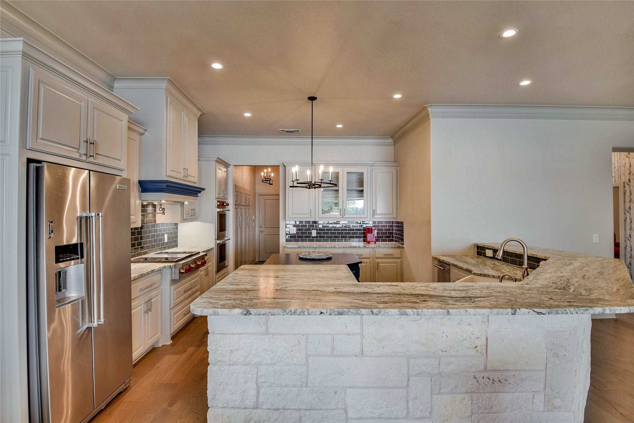 Granbury, Texas, 76048, United States, 3 Bedrooms Bedrooms, ,3 BathroomsBathrooms,Residential,Active,1828685