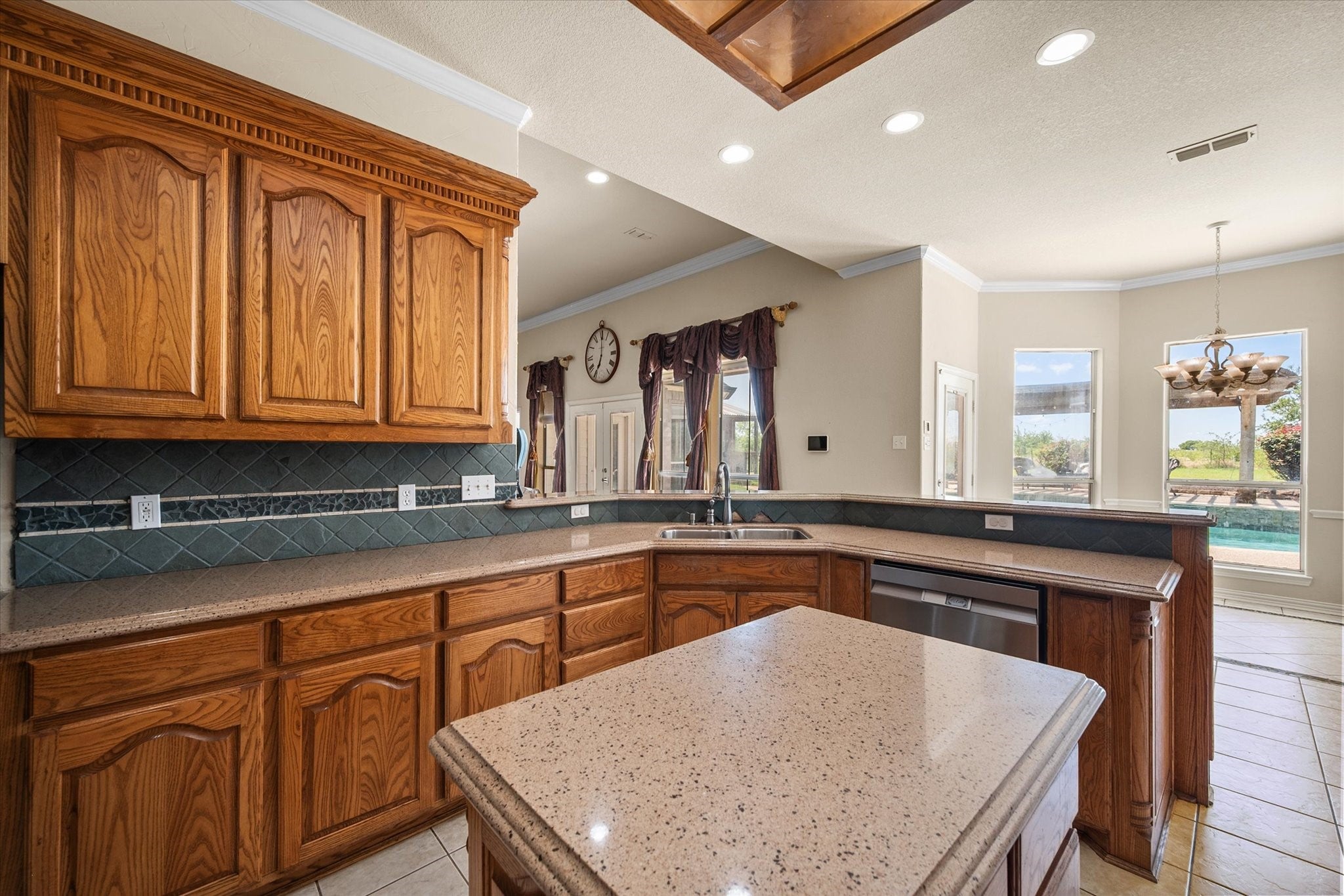 Blooming Grove, Texas, 76626, United States, 4 Bedrooms Bedrooms, ,6 BathroomsBathrooms,Residential,Active,2003548