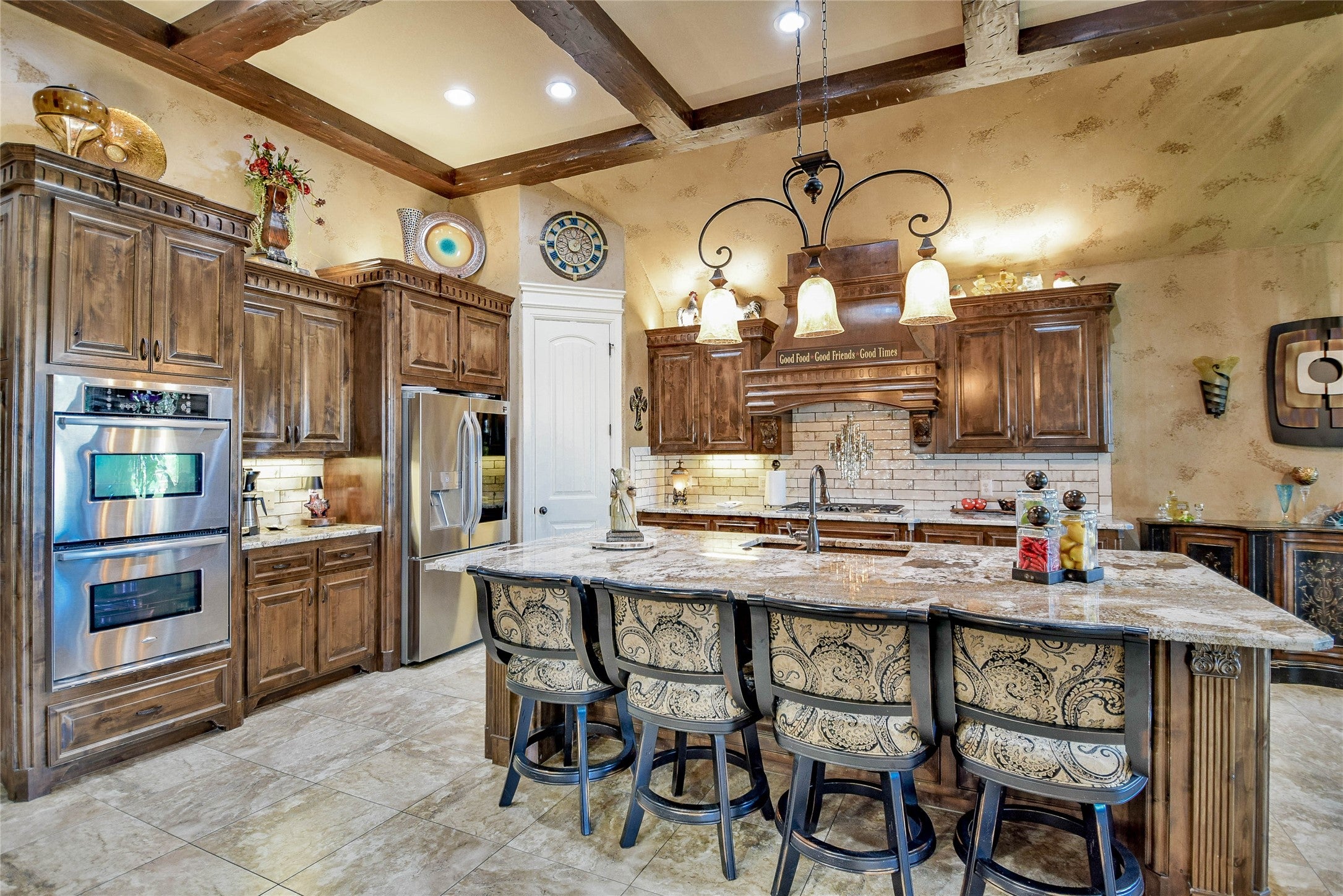 Granbury, Texas, 76048, United States, 4 Bedrooms Bedrooms, ,3 BathroomsBathrooms,Residential,Active,1929707