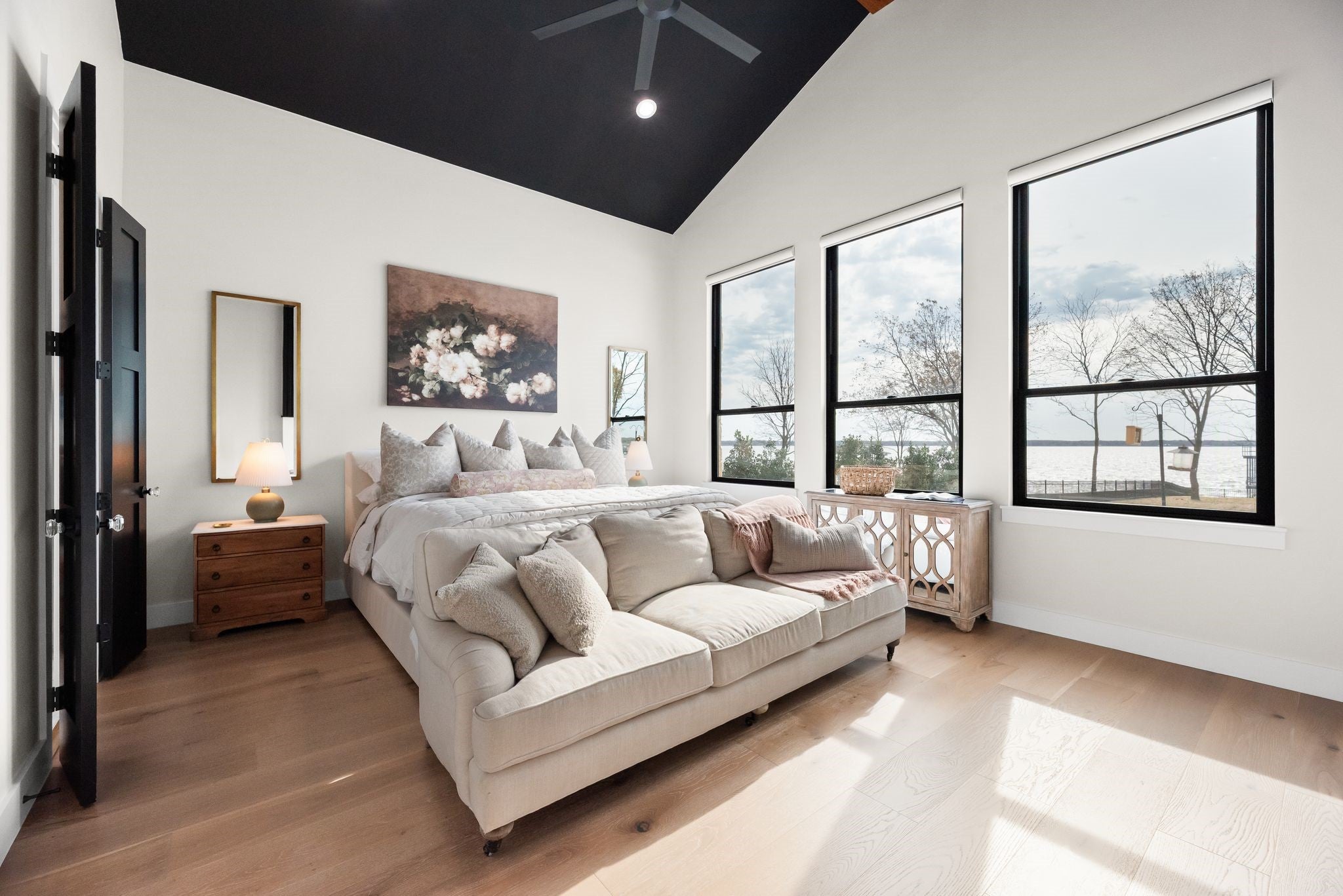 Corsicana, Texas, 75109, United States, 4 Bedrooms Bedrooms, ,5 BathroomsBathrooms,Residential,Active,2009808