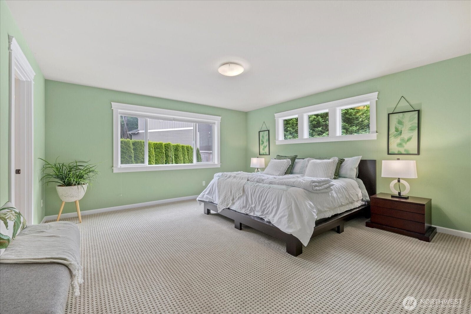 Newcastle, Washington, 98056, United States, 4 Bedrooms Bedrooms, ,3 BathroomsBathrooms,Residential,Active,1850683