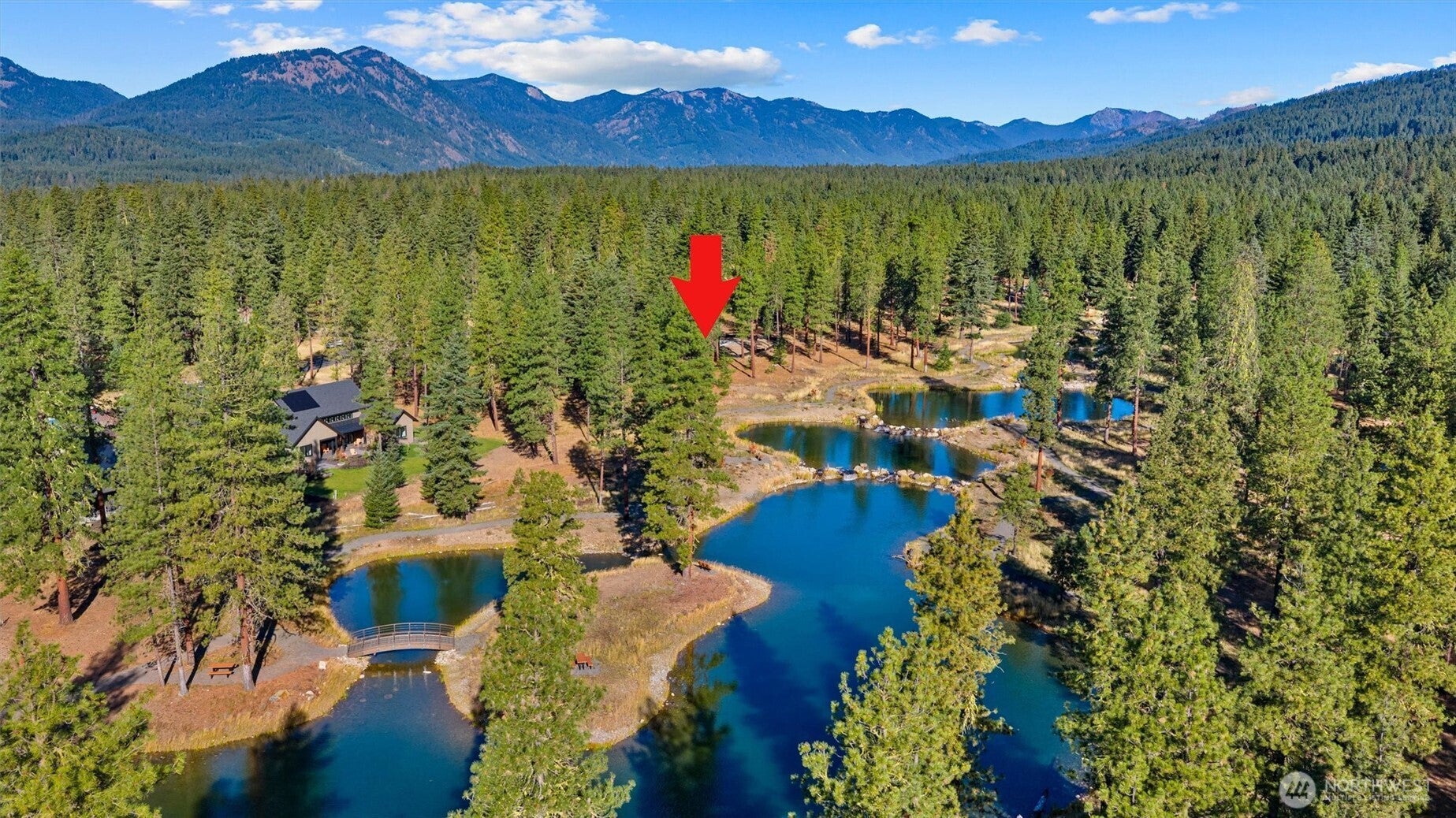 Cle Elum, Washington, 98922, United States, 5 Bedrooms Bedrooms, ,6 BathroomsBathrooms,Residential,Active,1953268