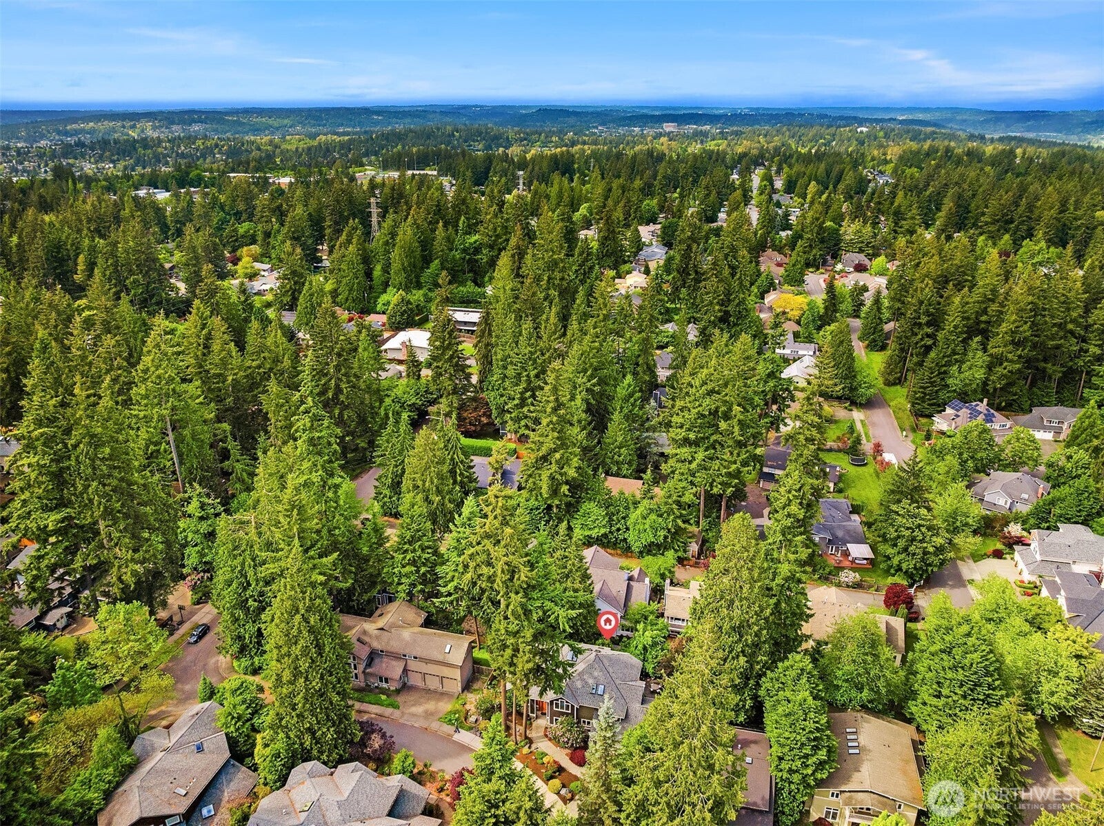 Kirkland, Washington, 98033, United States, 4 Bedrooms Bedrooms, ,3 BathroomsBathrooms,Residential,Active,1943757