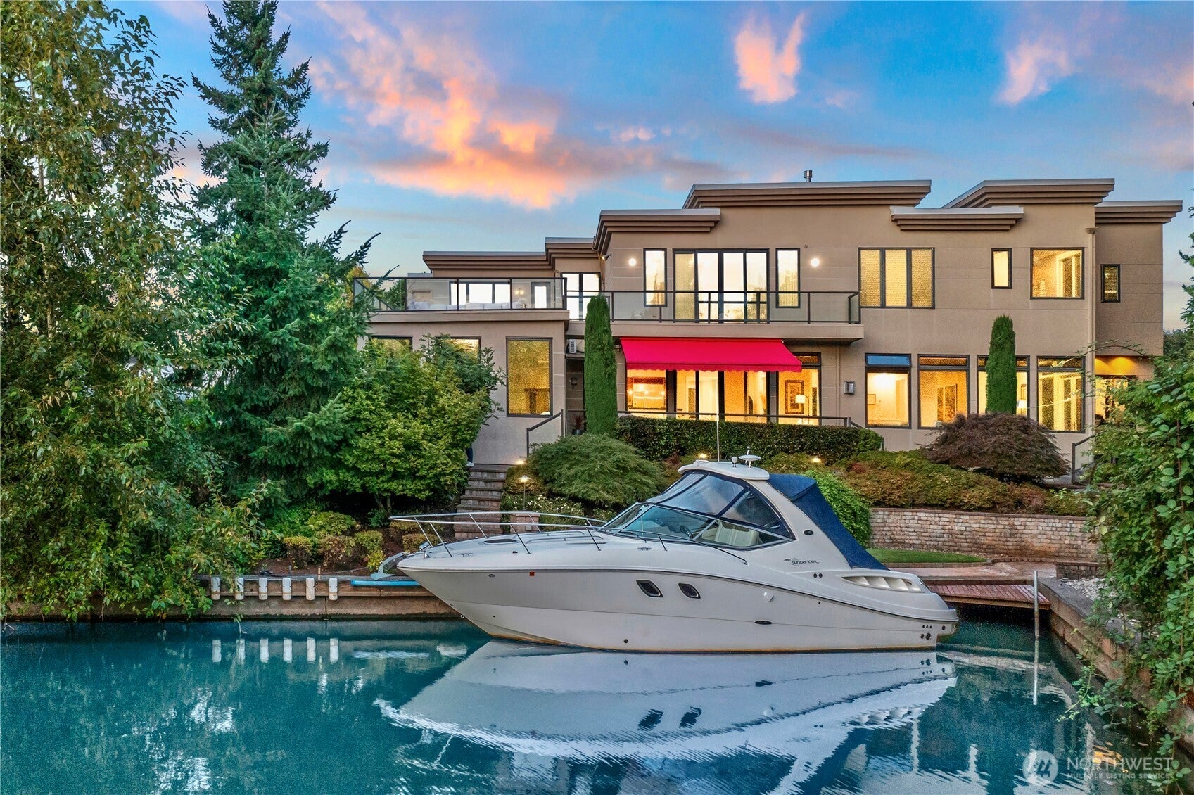 Bellevue, Washington, 98006, United States, 5 Bedrooms Bedrooms, ,8 BathroomsBathrooms,Residential,Active,1914795