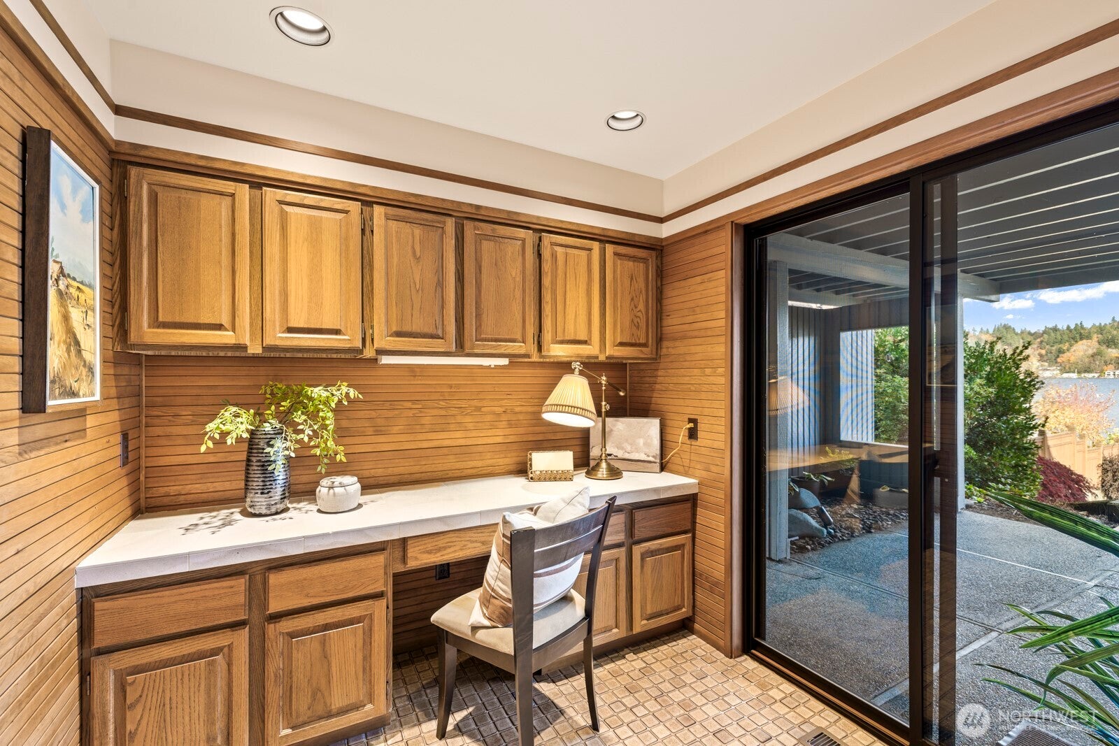 Redmond, Washington, 98052, United States, 4 Bedrooms Bedrooms, ,4 BathroomsBathrooms,Residential,Active,1989771