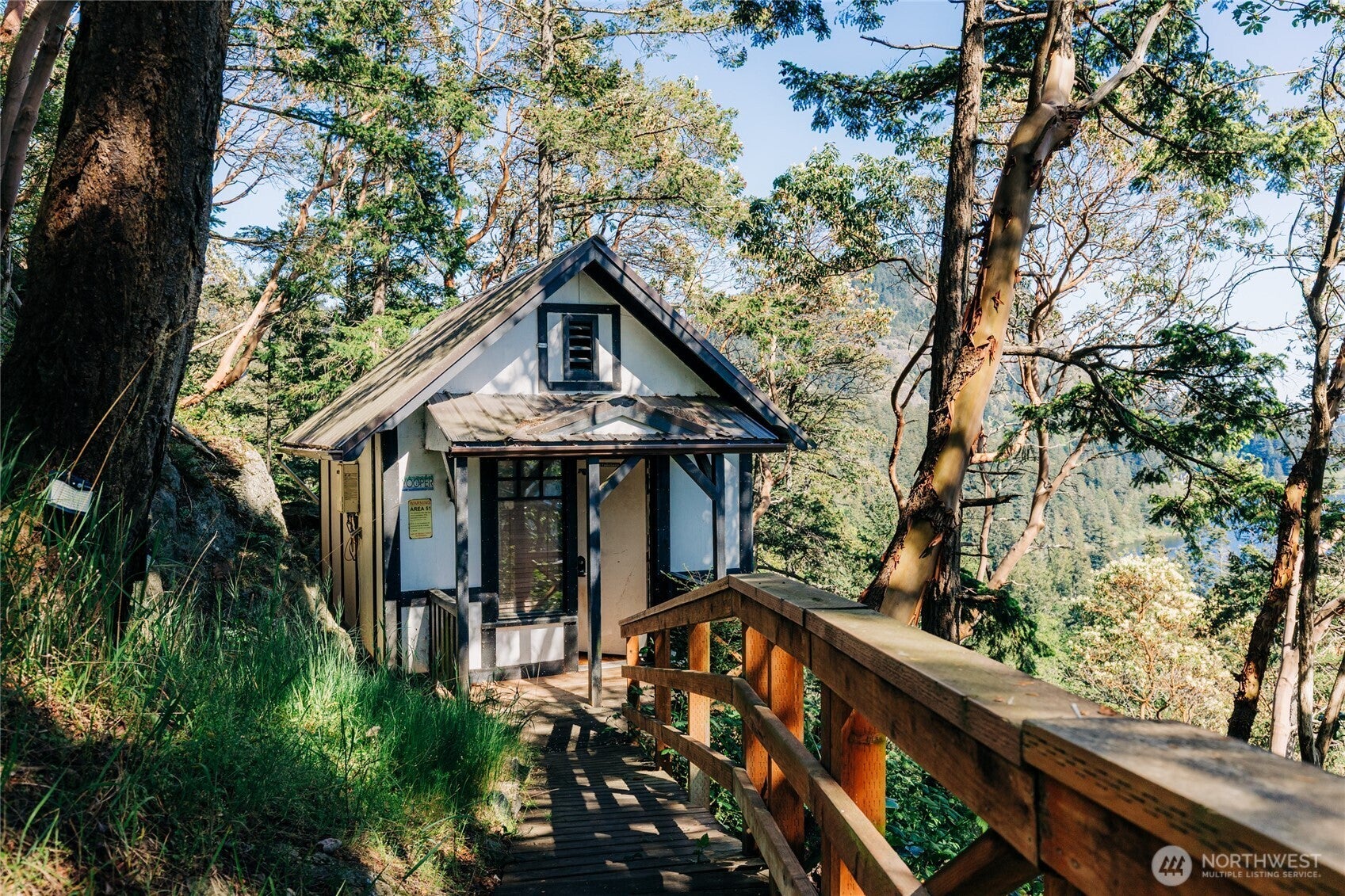 Anacortes, Washington, 98221, United States, 3 Bedrooms Bedrooms, ,2 BathroomsBathrooms,Residential,Active,1953003