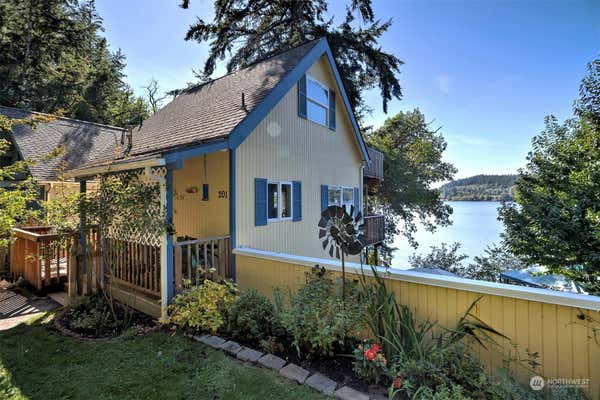 201 E SHORELINE LN, SHELTON, WA 98584 - Image 1