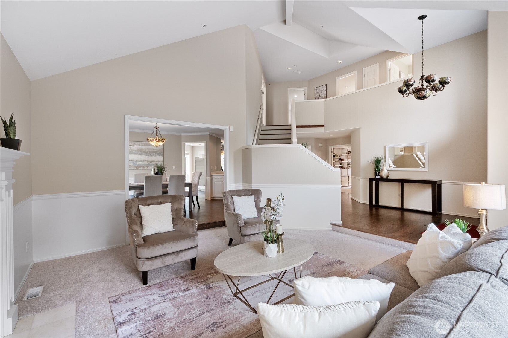 Issaquah, Washington, 98027, United States, 4 Bedrooms Bedrooms, ,2 BathroomsBathrooms,Residential,Active,1914844