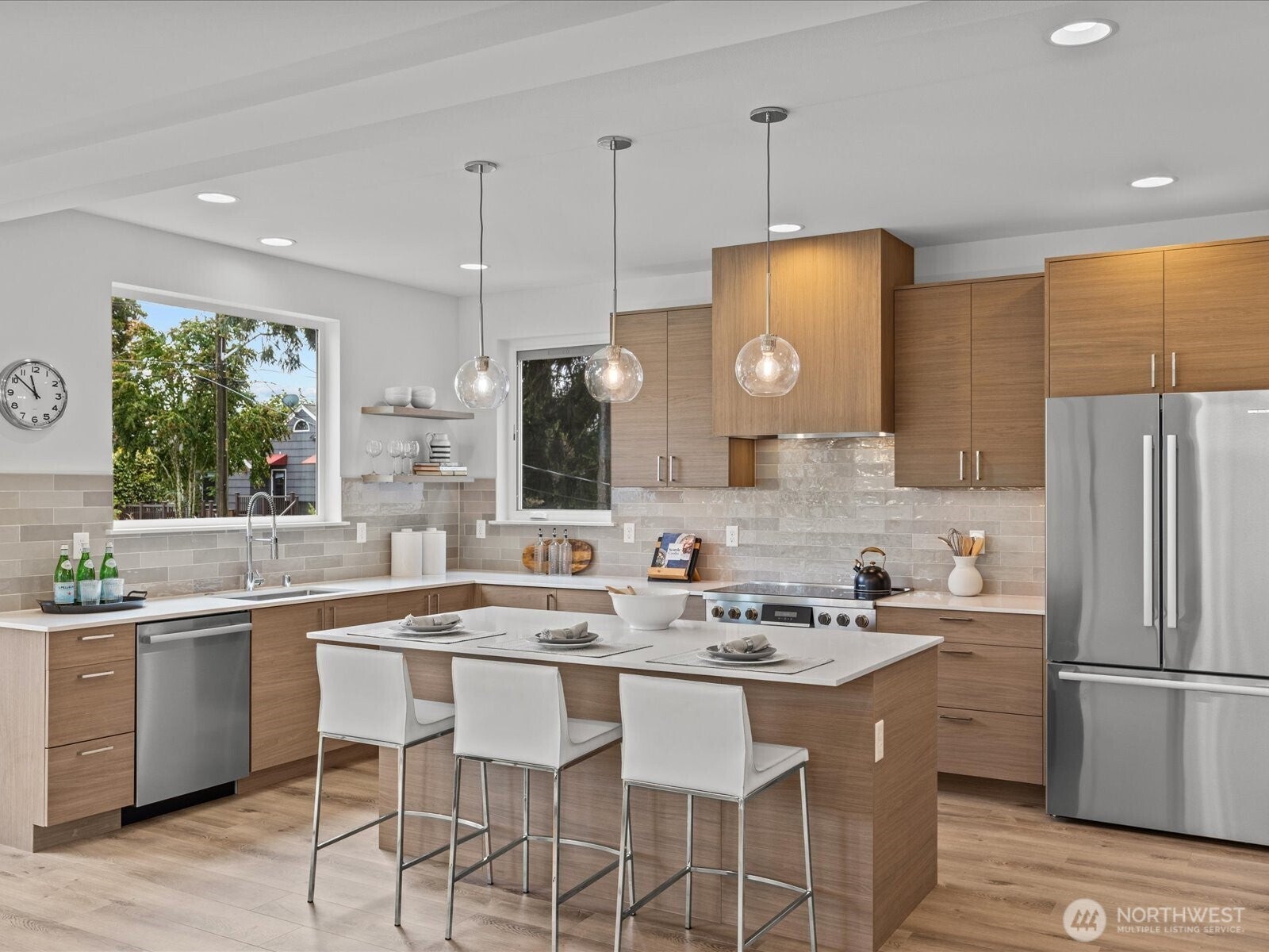 Seattle, Washington, 98117, United States, 4 Bedrooms Bedrooms, ,4 BathroomsBathrooms,Residential,Active,1996697