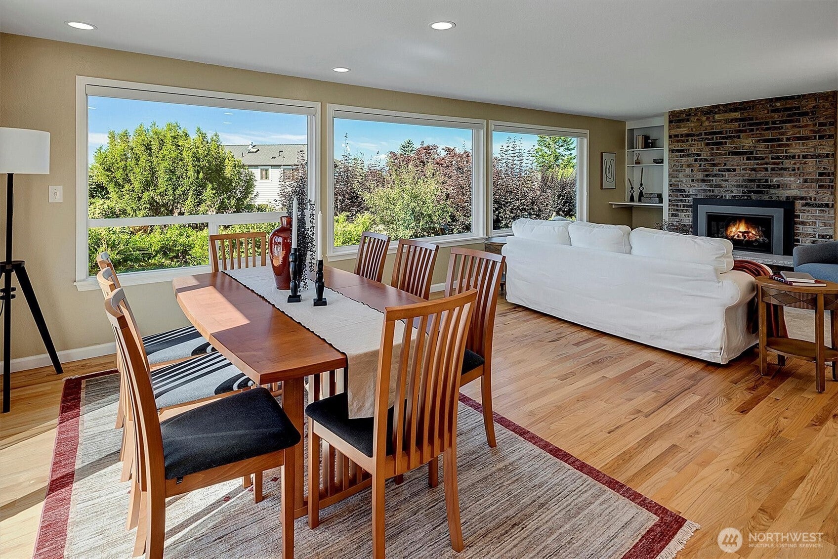 Shoreline, Washington, 98177, United States, 5 Bedrooms Bedrooms, ,3 BathroomsBathrooms,Residential,Active,1922341