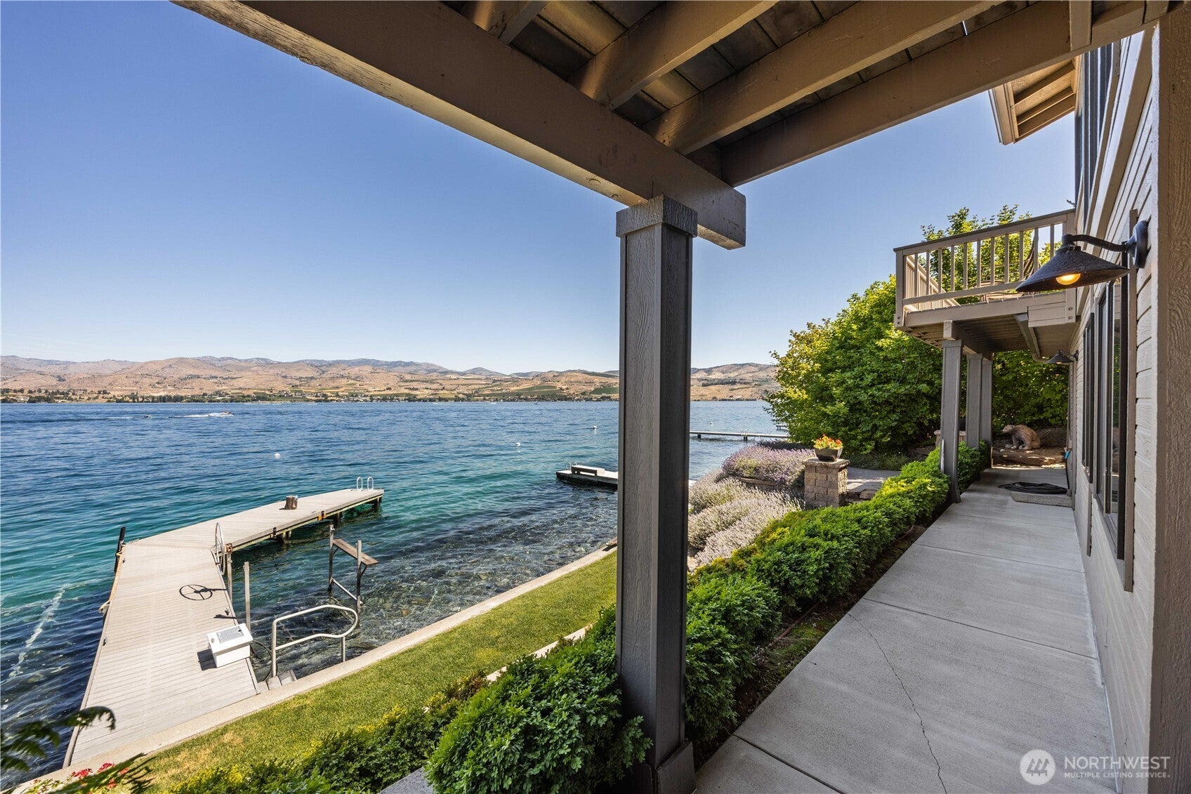 Chelan, Washington, 98816, United States, 4 Bedrooms Bedrooms, ,2 BathroomsBathrooms,Residential,Active,1971797