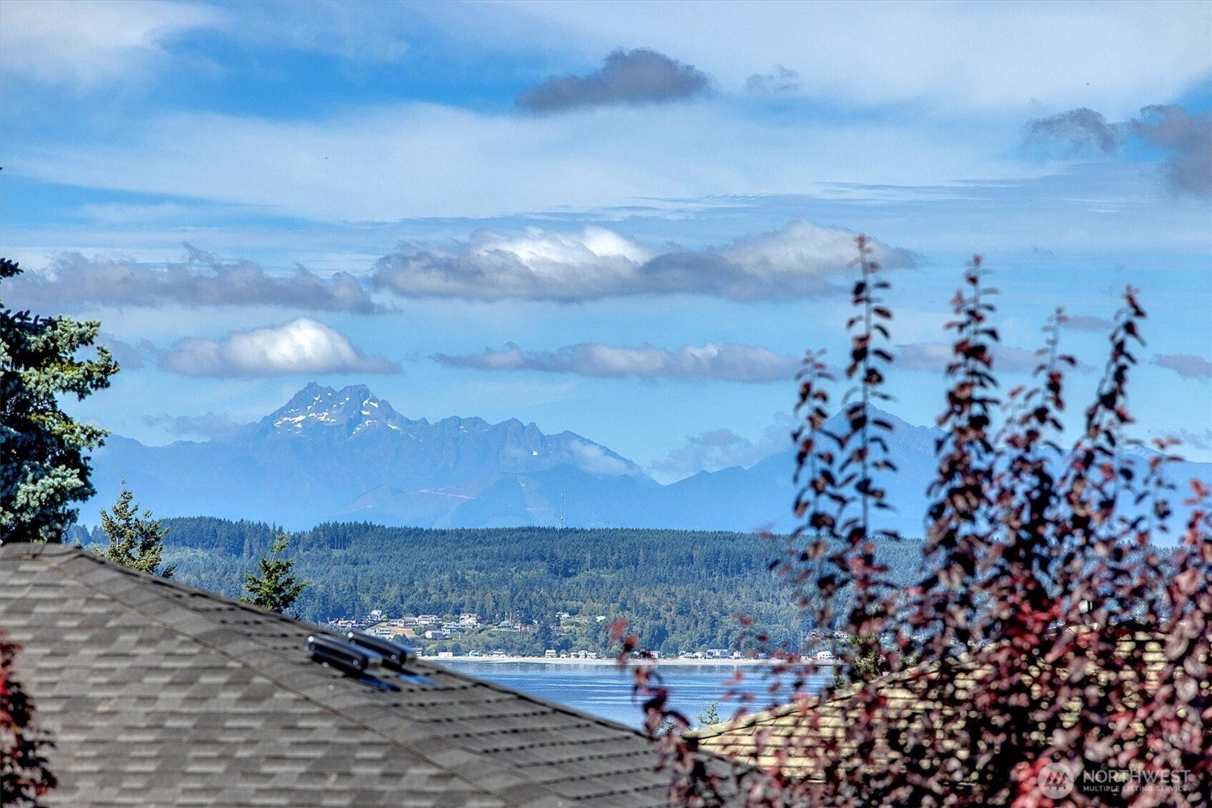 Shoreline, Washington, 98177, United States, 5 Bedrooms Bedrooms, ,3 BathroomsBathrooms,Residential,Active,1922341
