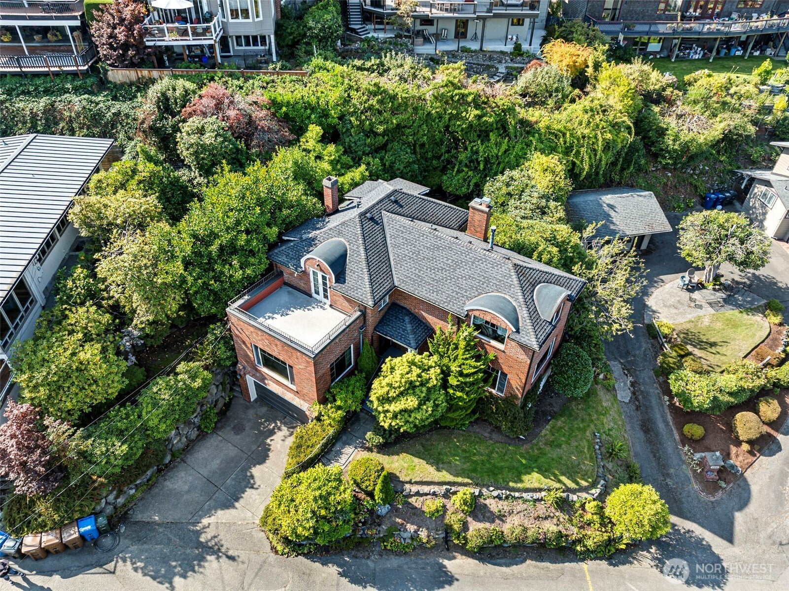 Tacoma, Washington, 98406, United States, 4 Bedrooms Bedrooms, ,4 BathroomsBathrooms,Residential,Active,1952076