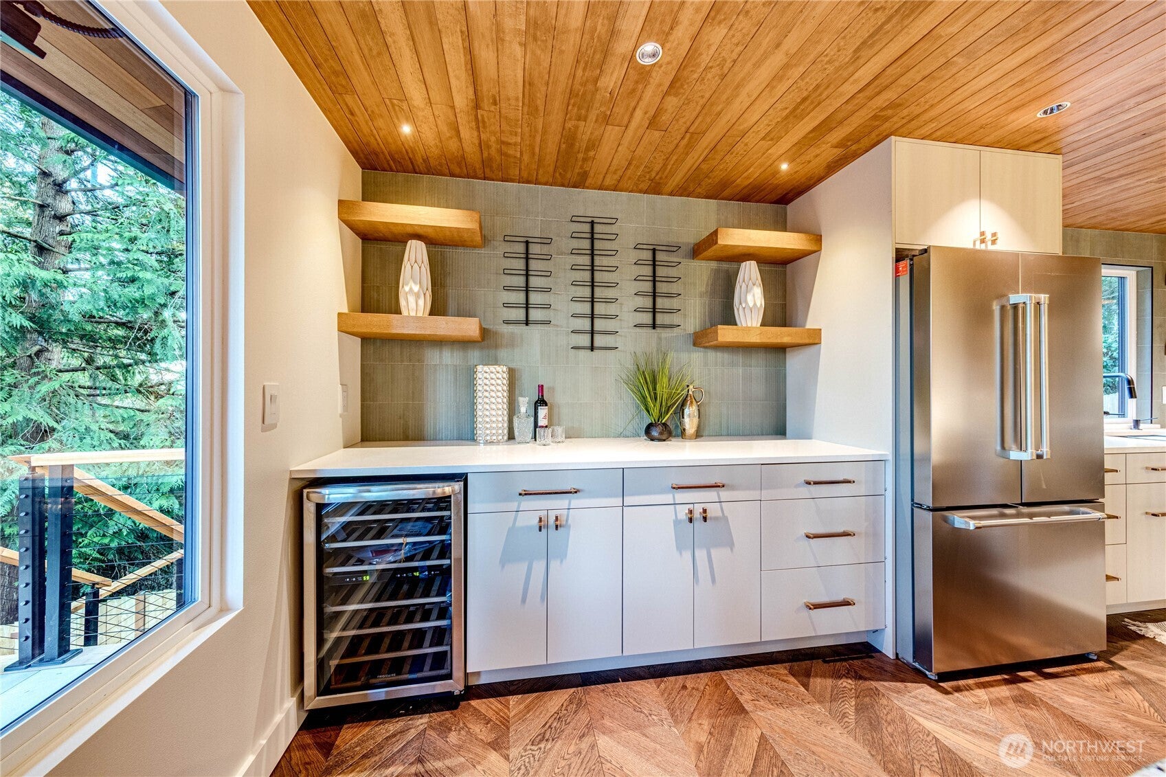 Bothell, Washington, 98021, United States, 4 Bedrooms Bedrooms, ,3 BathroomsBathrooms,Residential,Active,2012228