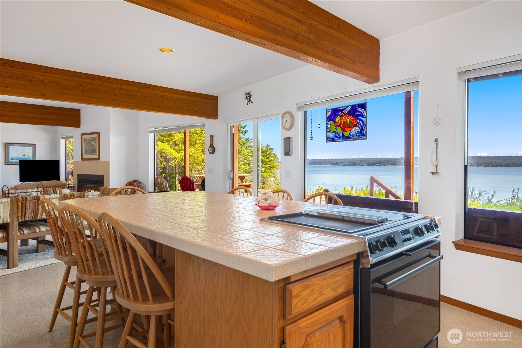 Brinnon, Washington, 98320, United States, 2 Bedrooms Bedrooms, ,4 BathroomsBathrooms,Residential,Active,1852670