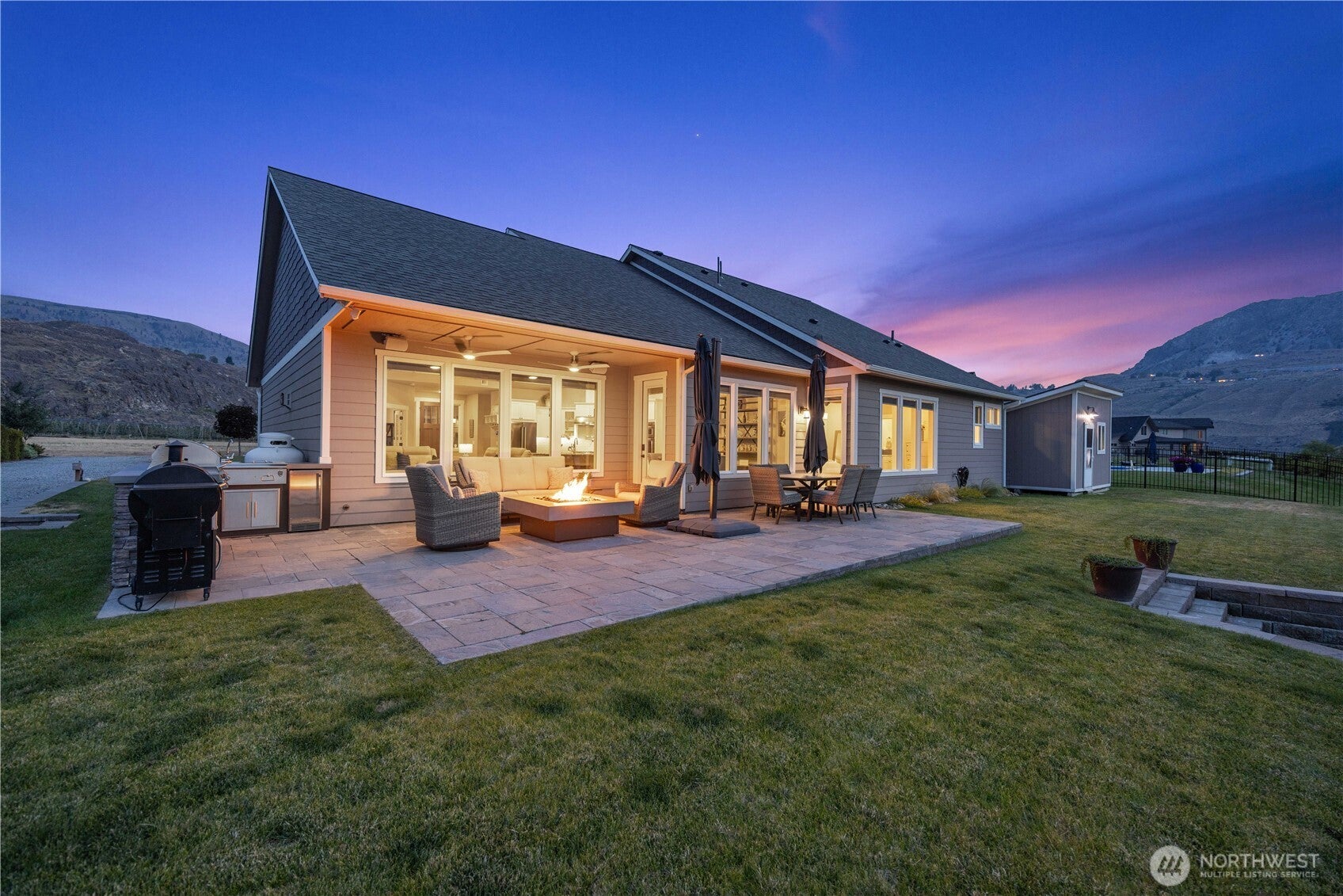 Orondo, Washington, 98843, United States, 4 Bedrooms Bedrooms, ,2 BathroomsBathrooms,Residential,Active,1919394