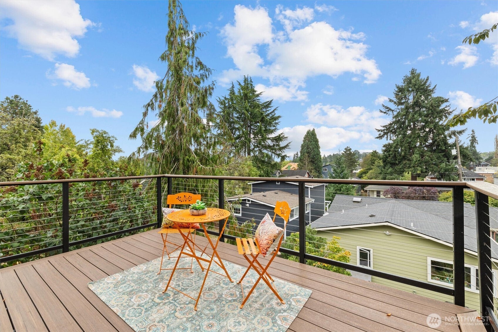 Seattle, Washington, 98118, United States, 4 Bedrooms Bedrooms, ,4 BathroomsBathrooms,Residential,Active,1964271