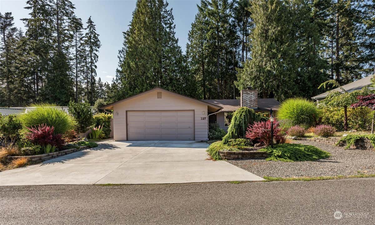 127 SUNSET PL, SEQUIM, WA 98382, photo 1 of 40