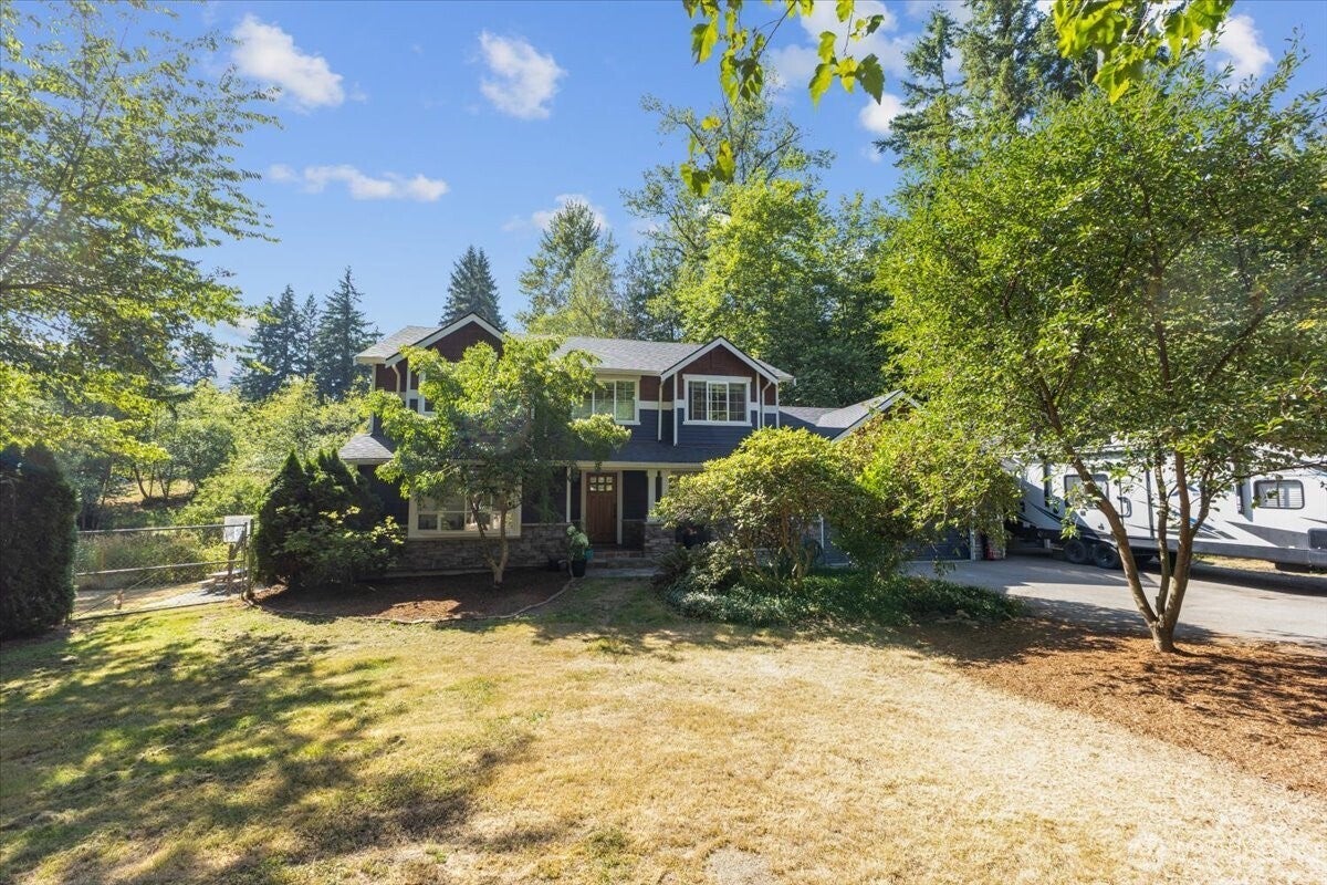 Snohomish, Washington, 98296, United States, 4 Bedrooms Bedrooms, ,4 BathroomsBathrooms,Residential,Active,1914620