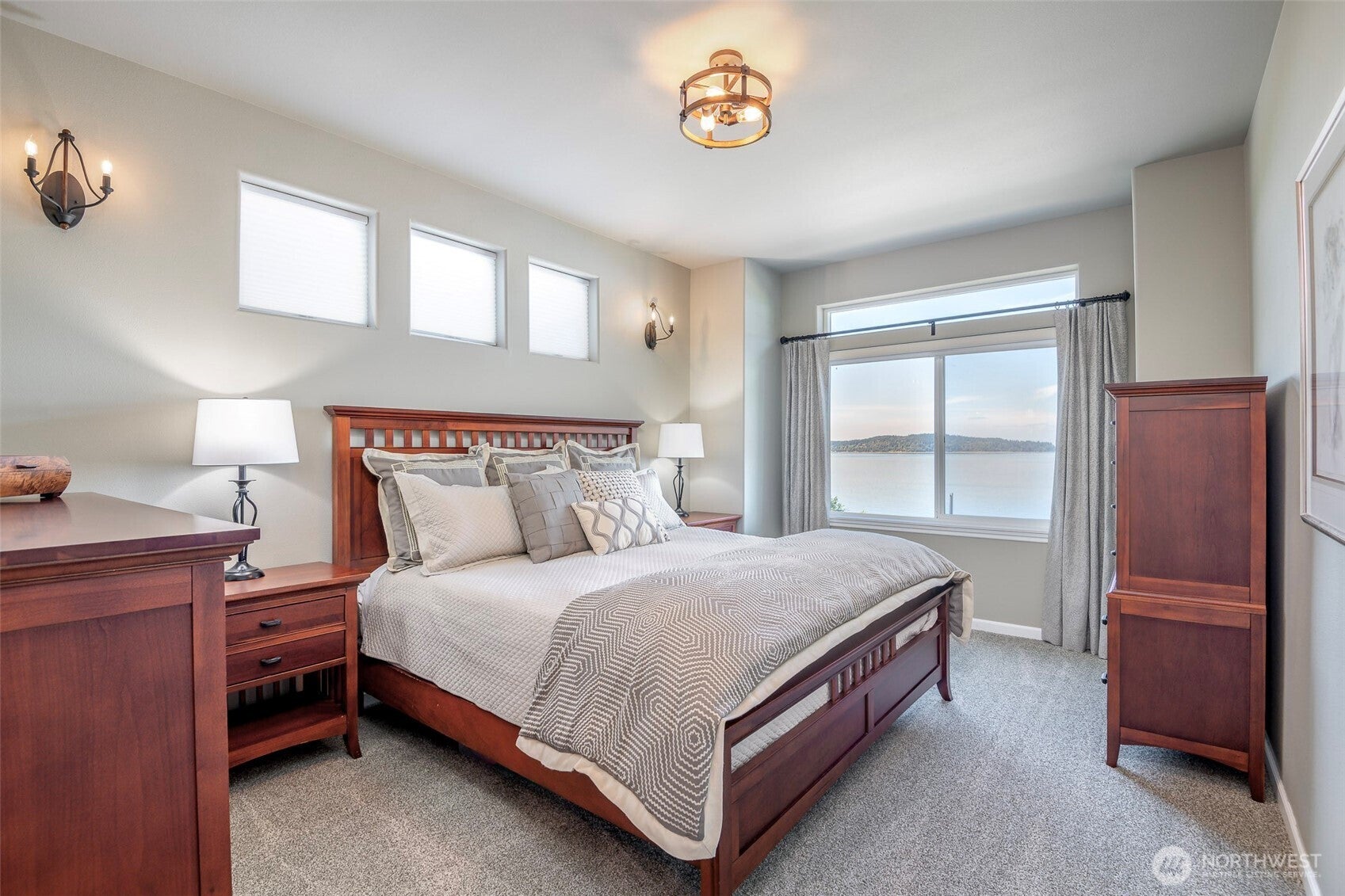 Steilacoom, Washington, 98388, United States, 2 Bedrooms Bedrooms, ,2 BathroomsBathrooms,Residential,Active,1914623