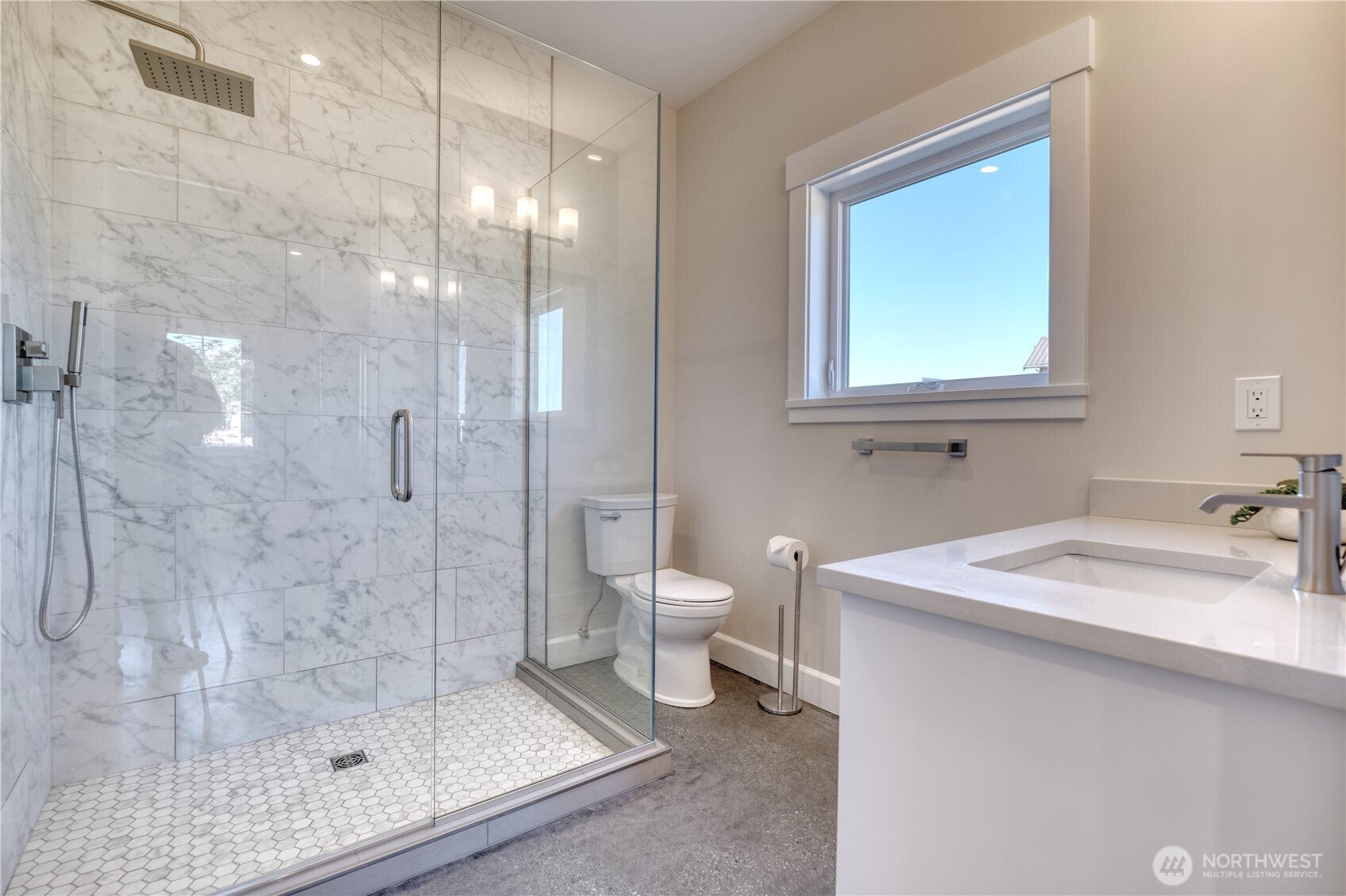 Point Roberts, Washington, 98281, United States, 2 Bedrooms Bedrooms, ,3 BathroomsBathrooms,Residential,Active,1905096