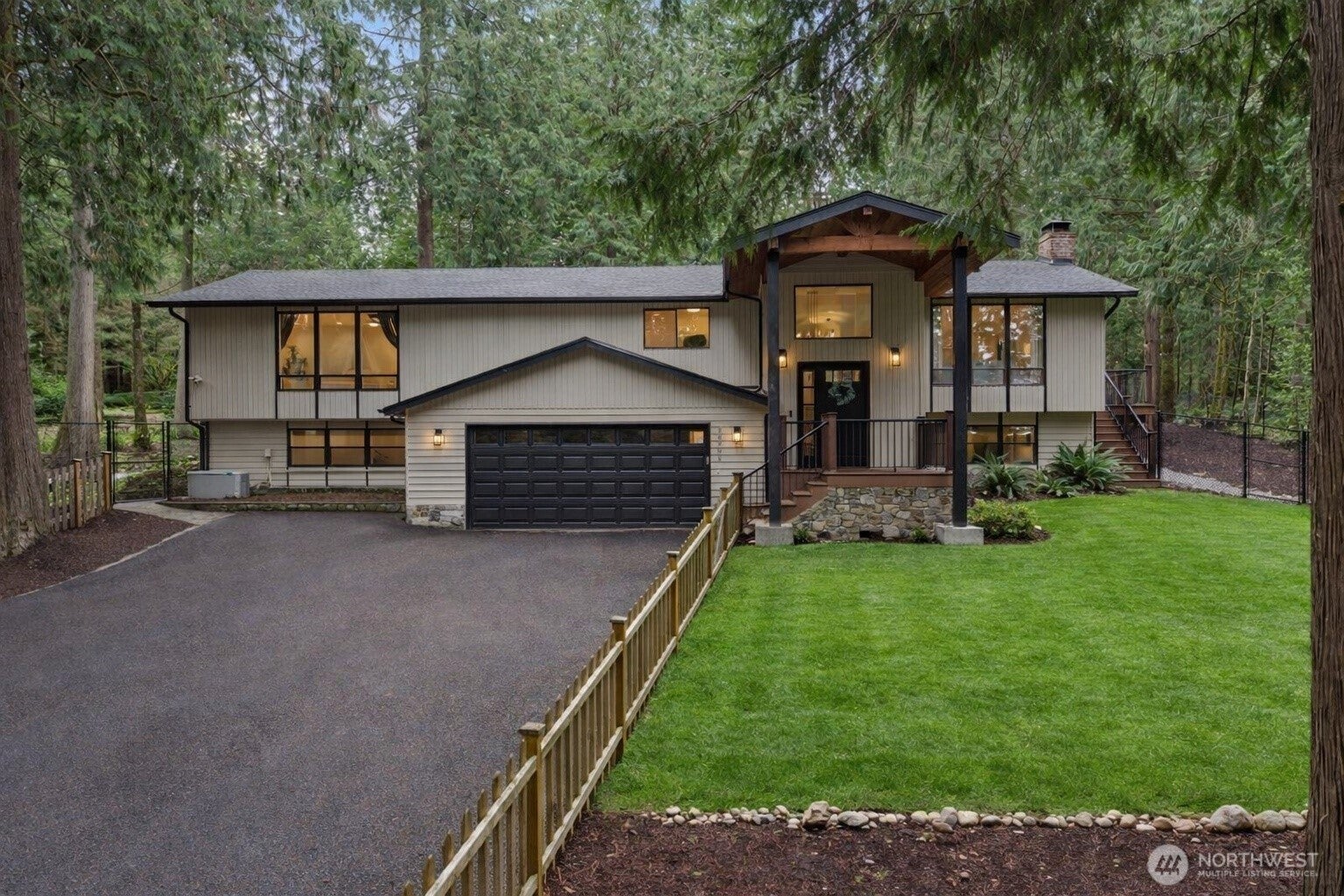 Issaquah, Washington, 98027, United States, 5 Bedrooms Bedrooms, ,3 BathroomsBathrooms,Residential,Active,2028801