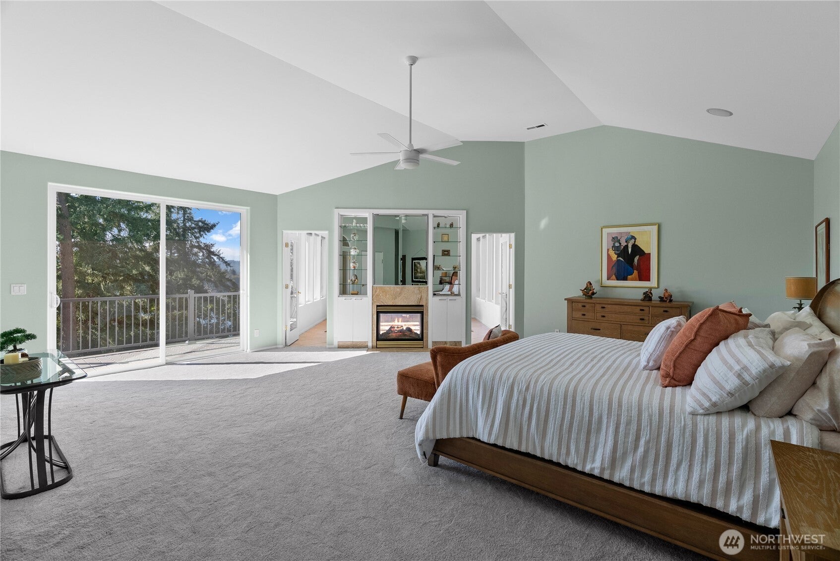 Bremerton, Washington, 98310, United States, 4 Bedrooms Bedrooms, ,4 BathroomsBathrooms,Residential,Active,1894177