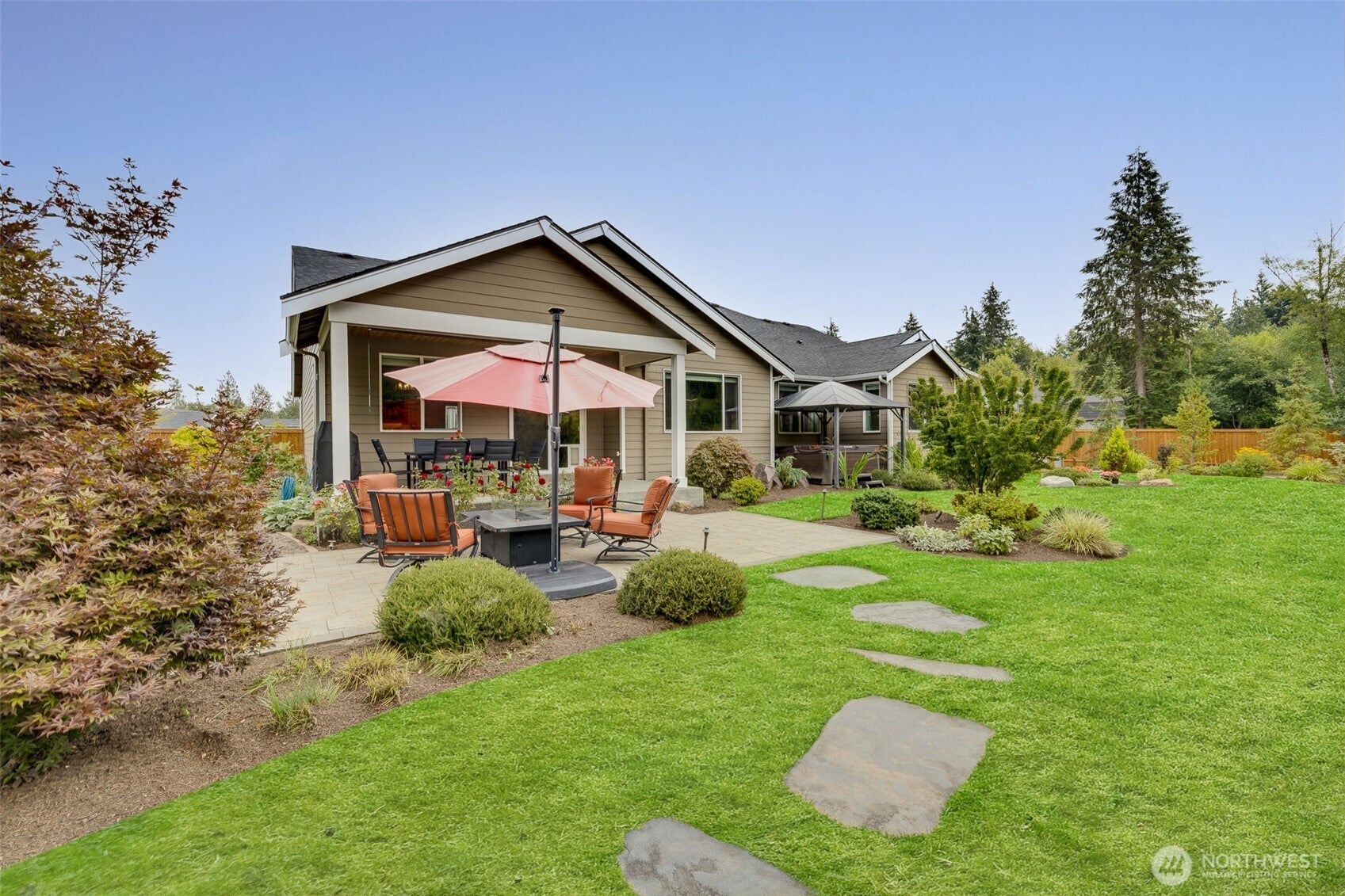 Monroe, Washington, 98272, United States, 4 Bedrooms Bedrooms, ,3 BathroomsBathrooms,Residential,Active,1909604