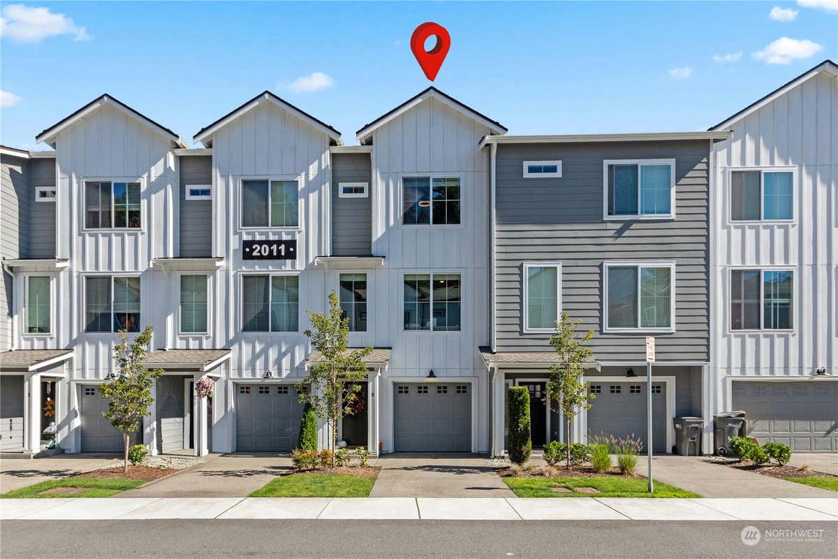 2011 101ST AVE SE UNIT 5, LAKE STEVENS, WA 98258, photo 1 of 19