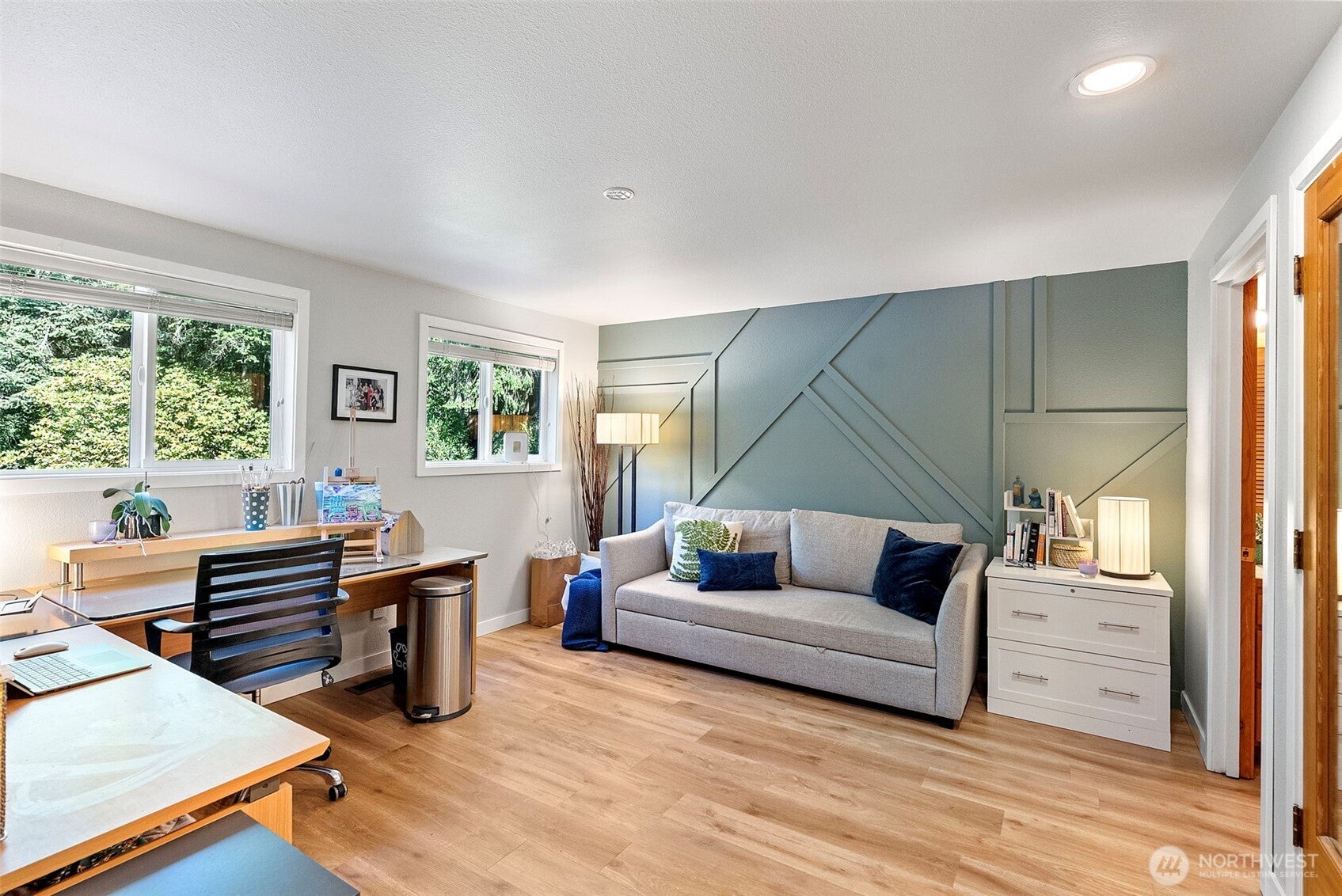 Gig Harbor, Washington, 98335, United States, 2 Bedrooms Bedrooms, ,4 BathroomsBathrooms,Residential,Active,1920248