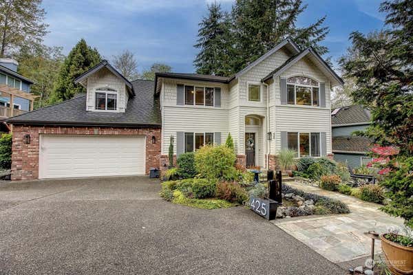 425 SLATER ST S, KIRKLAND, WA 98033 - Image 1