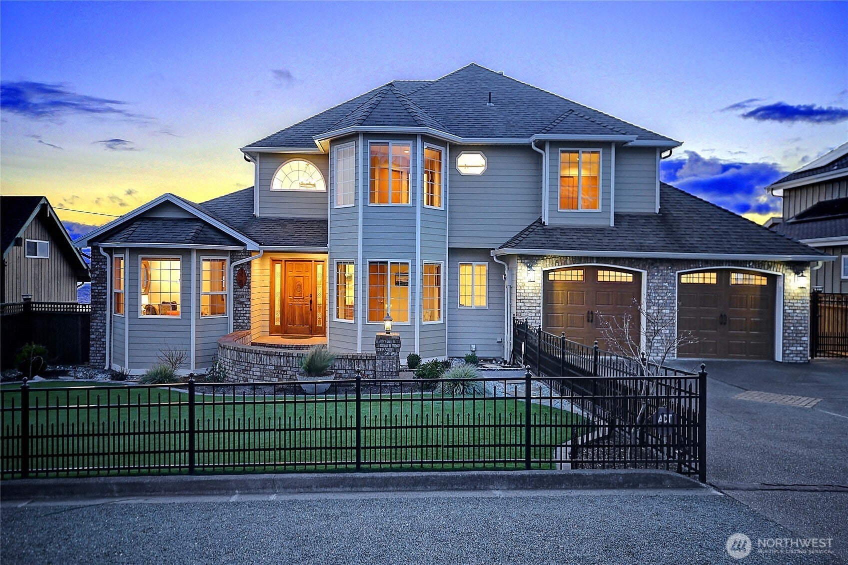 Camano Island, Washington, 98282, United States, 4 Bedrooms Bedrooms, ,3 BathroomsBathrooms,Residential,Active,1973528