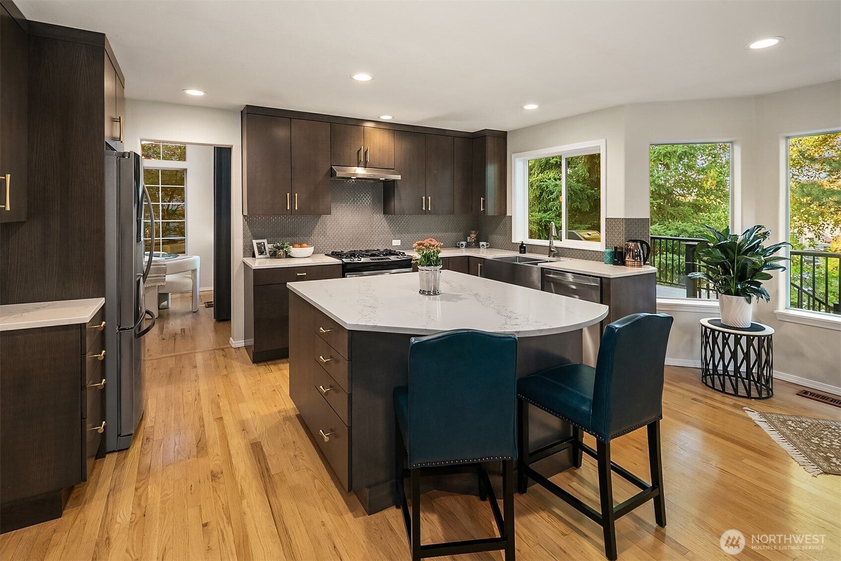 Woodinville, Washington, 98072, United States, 3 Bedrooms Bedrooms, ,3 BathroomsBathrooms,Residential,Active,1945838