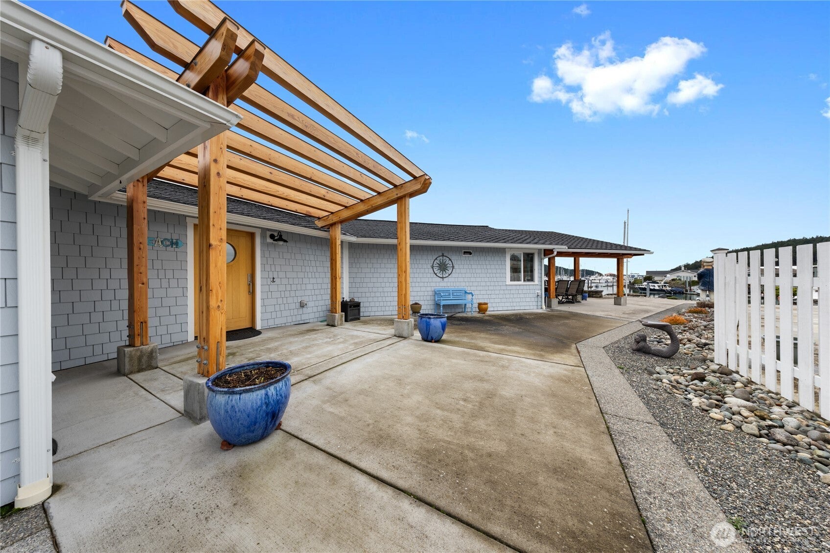 Anacortes, Washington, 98221, United States, 3 Bedrooms Bedrooms, ,2 BathroomsBathrooms,Residential,Active,2009181