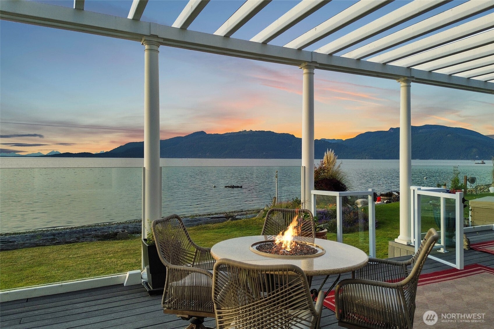 Bow, Washington, 98232, United States, 3 Bedrooms Bedrooms, ,4 BathroomsBathrooms,Residential,Active,1849576