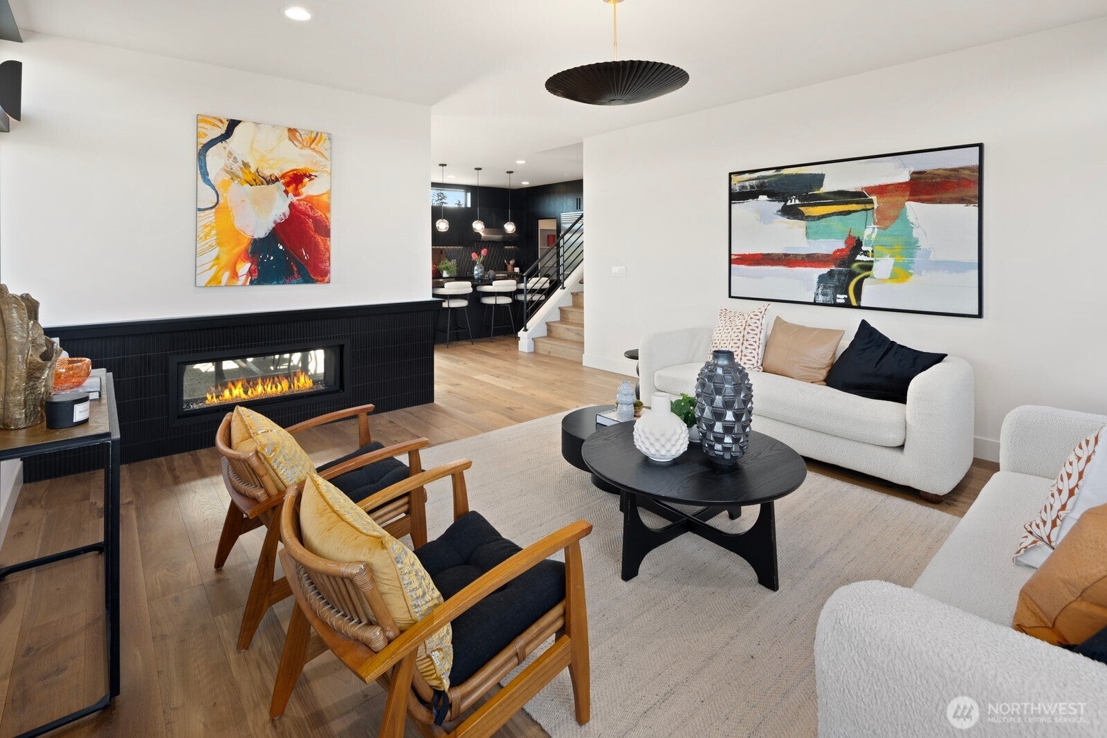 Seattle, Washington, 98118, United States, 6 Bedrooms Bedrooms, ,4 BathroomsBathrooms,Residential,Active,1965834