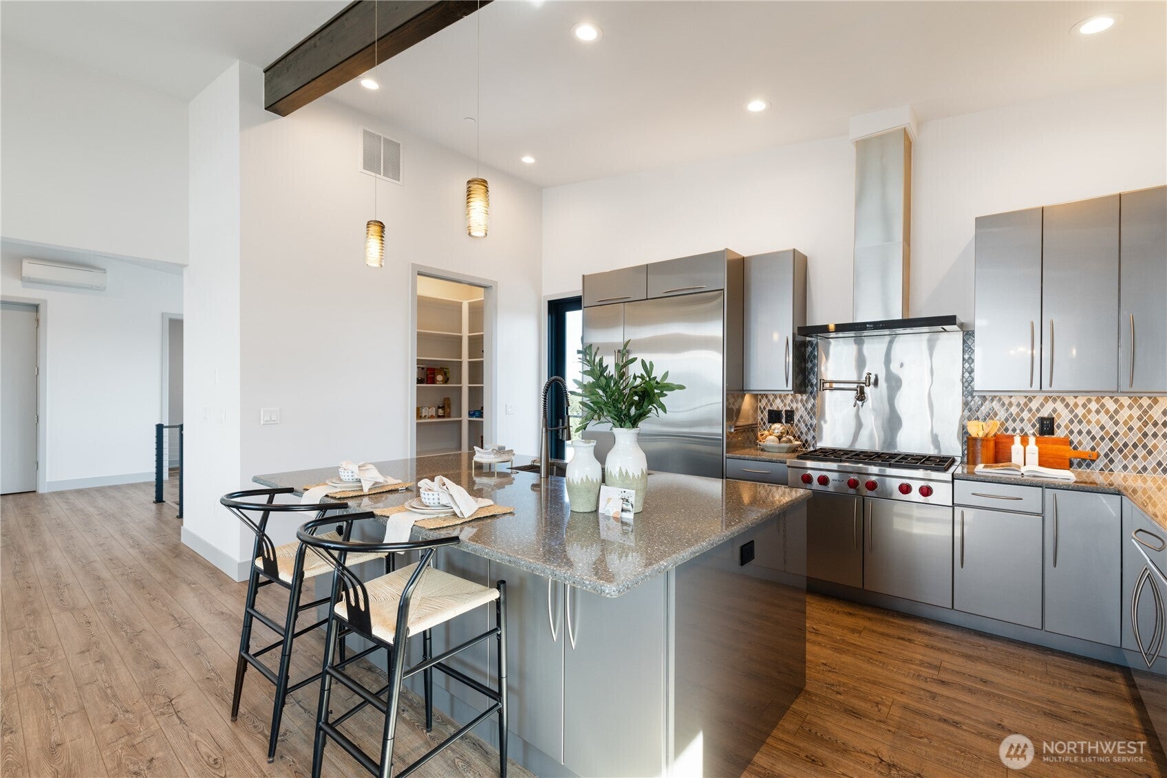 Anacortes, Washington, 98221, United States, 3 Bedrooms Bedrooms, ,3 BathroomsBathrooms,Residential,Active,1968386