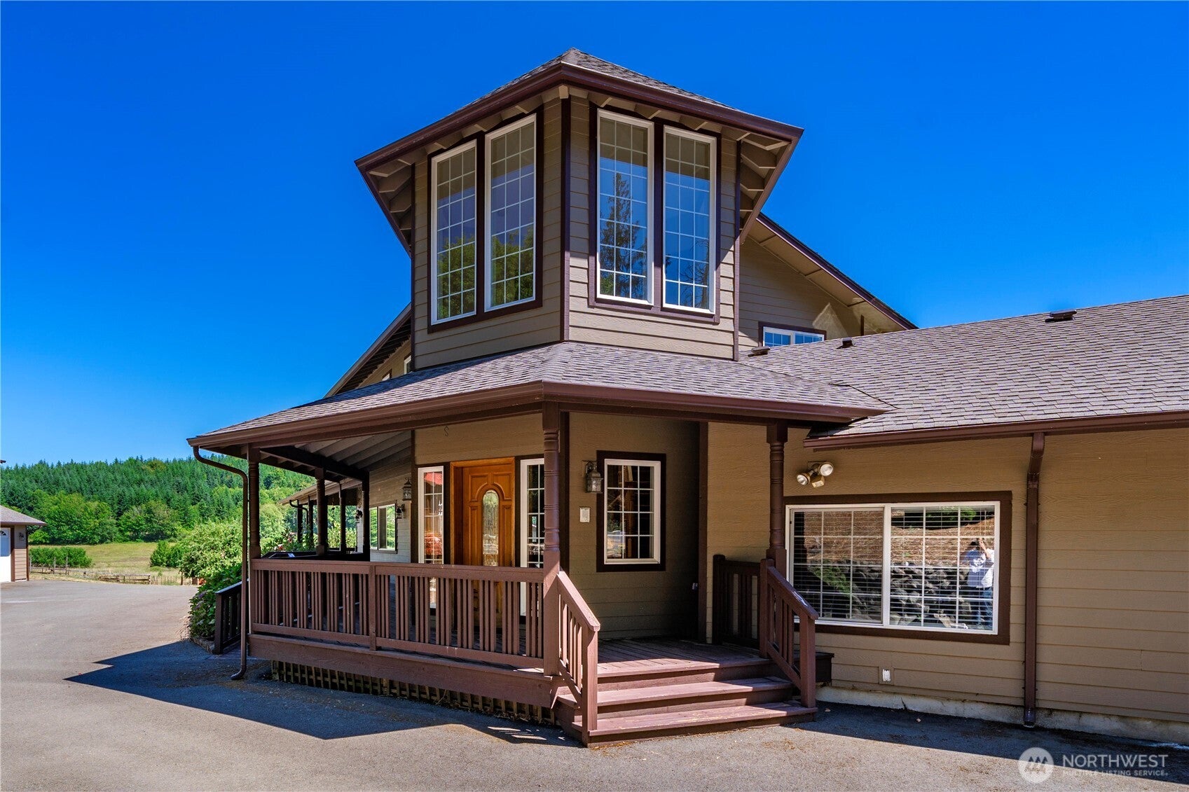 Shelton, Washington, 98584, United States, 5 Bedrooms Bedrooms, ,5 BathroomsBathrooms,Residential,Active,1877788