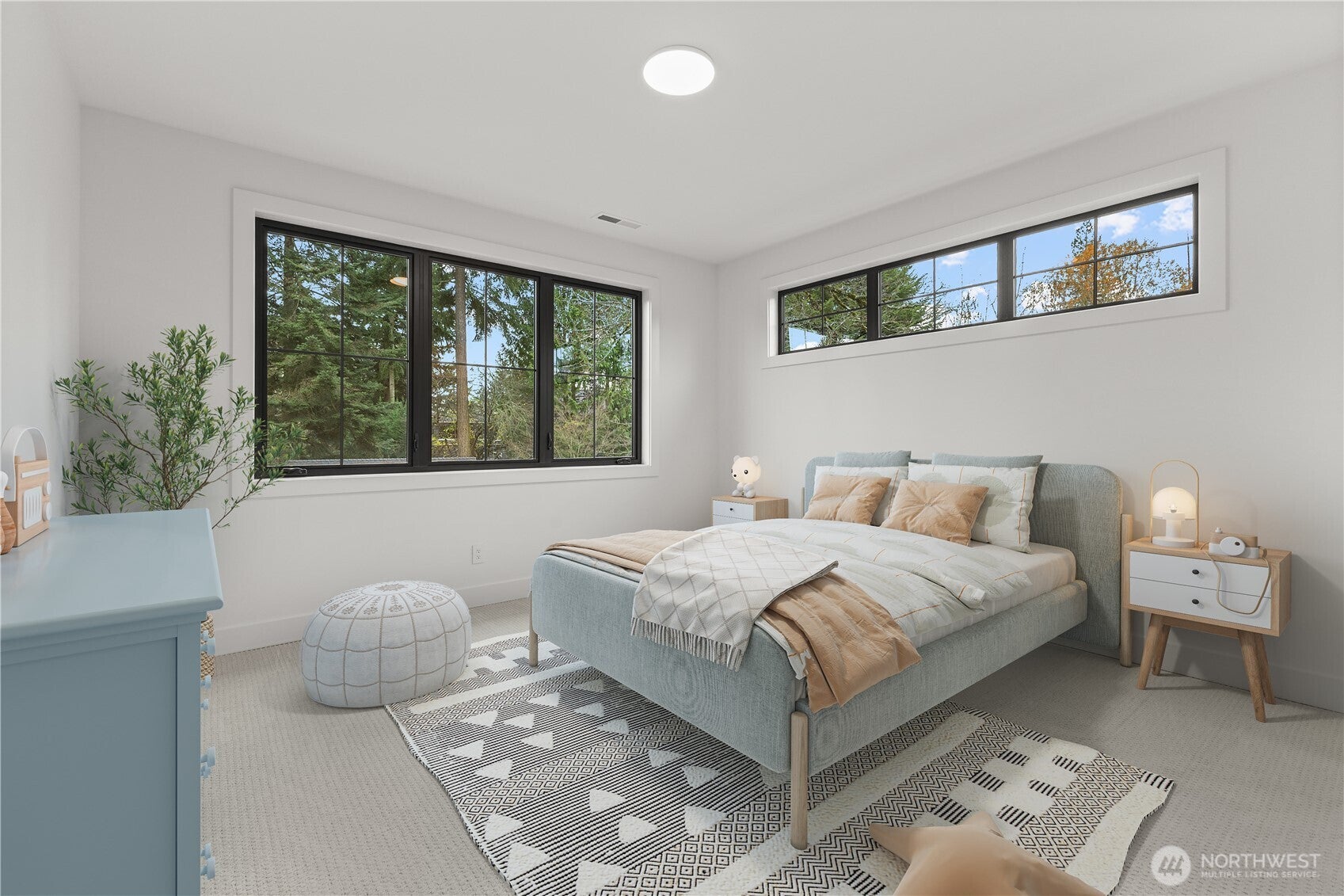 Bellevue, Washington, 98004, United States, 5 Bedrooms Bedrooms, ,6 BathroomsBathrooms,Residential,Active,2013624