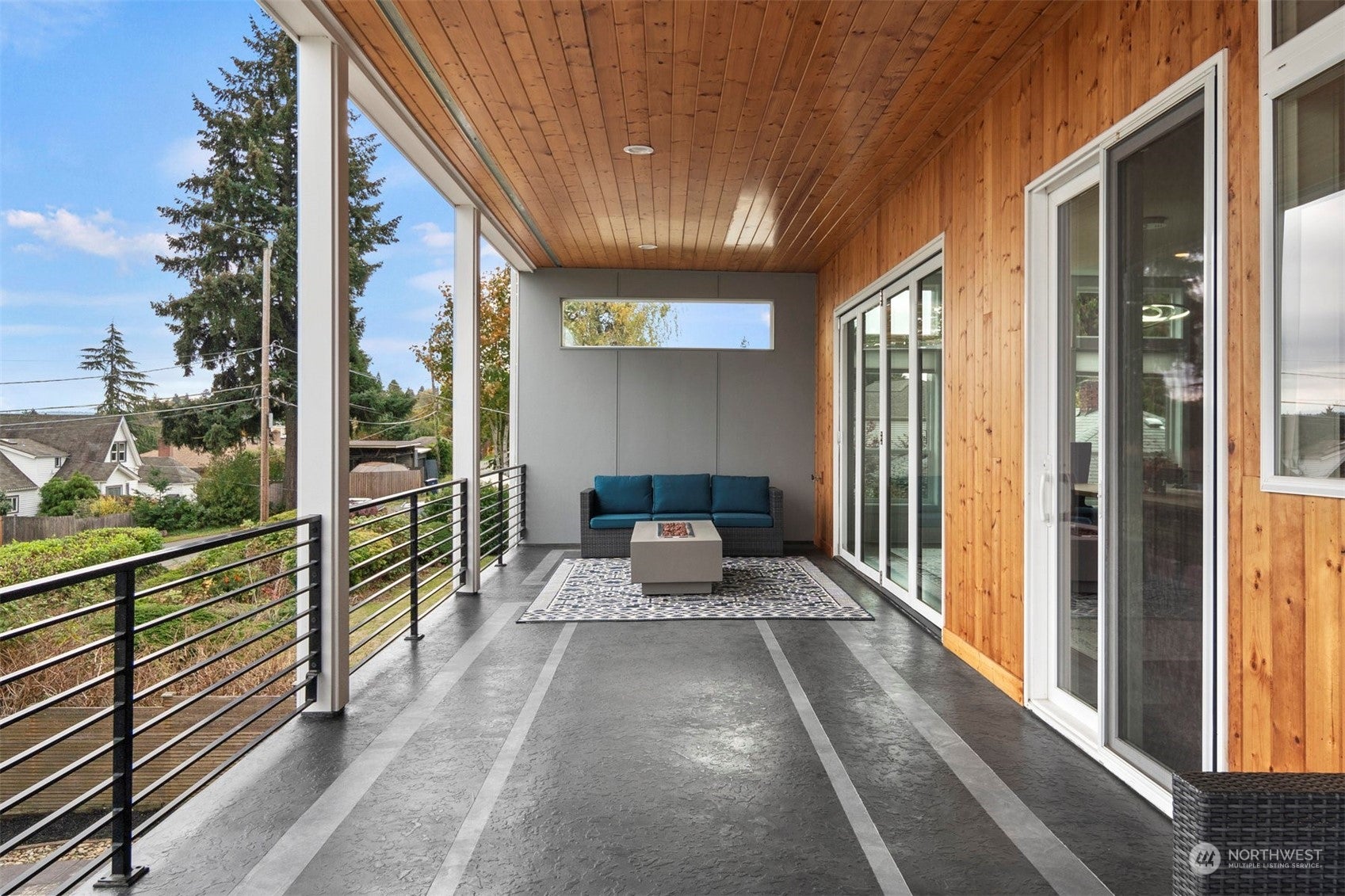 Seattle, Washington, 98178, United States, ,7 BathroomsBathrooms,Residential,Active,1702986