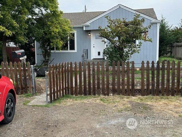 6823 S CLEMENT AVE, TACOMA, WA 98409, photo 1 of 2