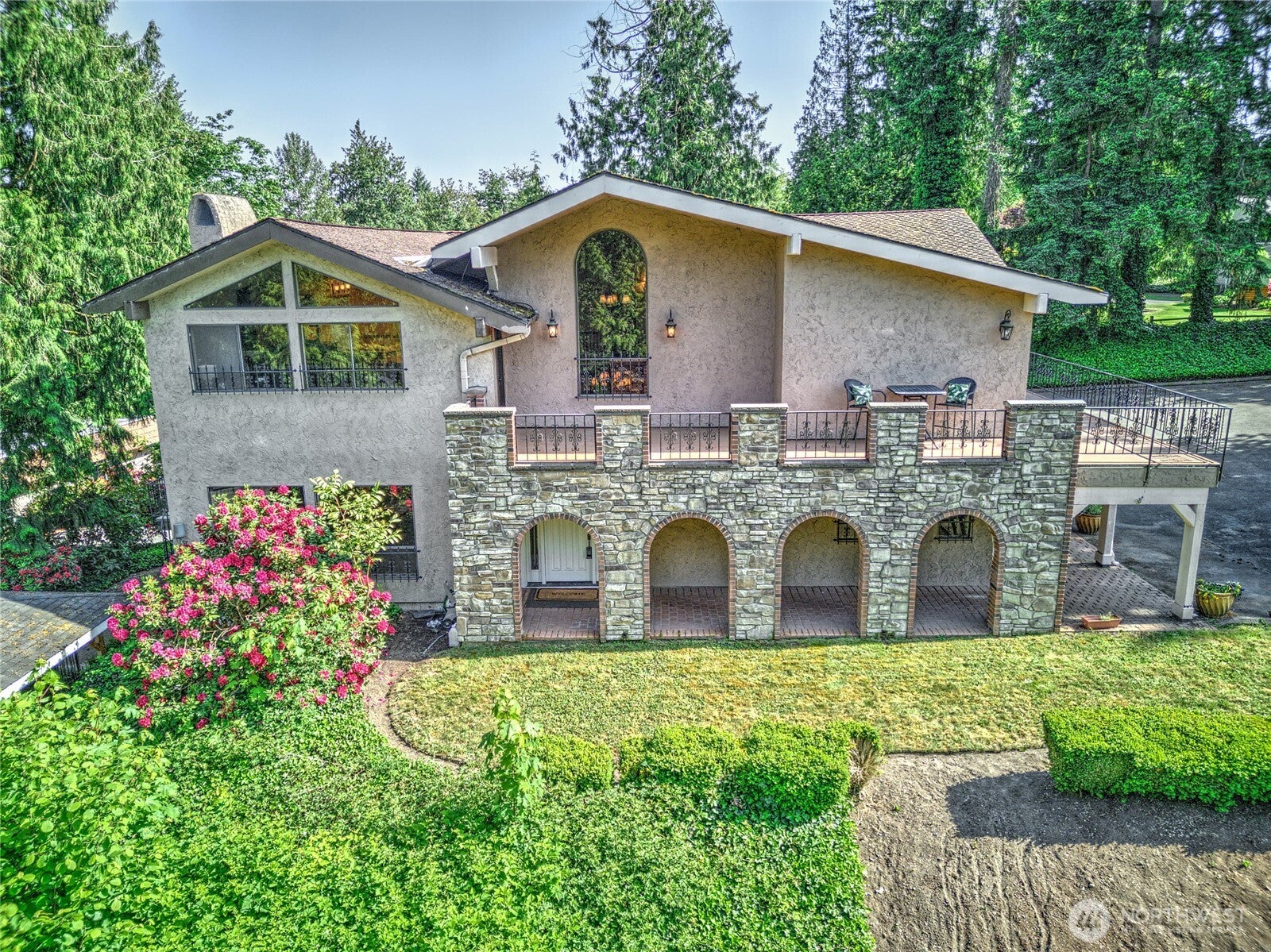 Auburn, Washington, 98092, United States, 3 Bedrooms Bedrooms, ,5 BathroomsBathrooms,Residential,Active,1843465