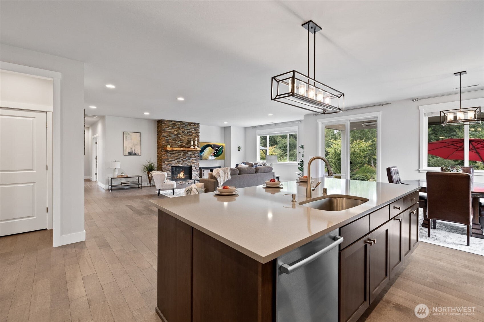 Monroe, Washington, 98272, United States, 4 Bedrooms Bedrooms, ,3 BathroomsBathrooms,Residential,Active,1909604