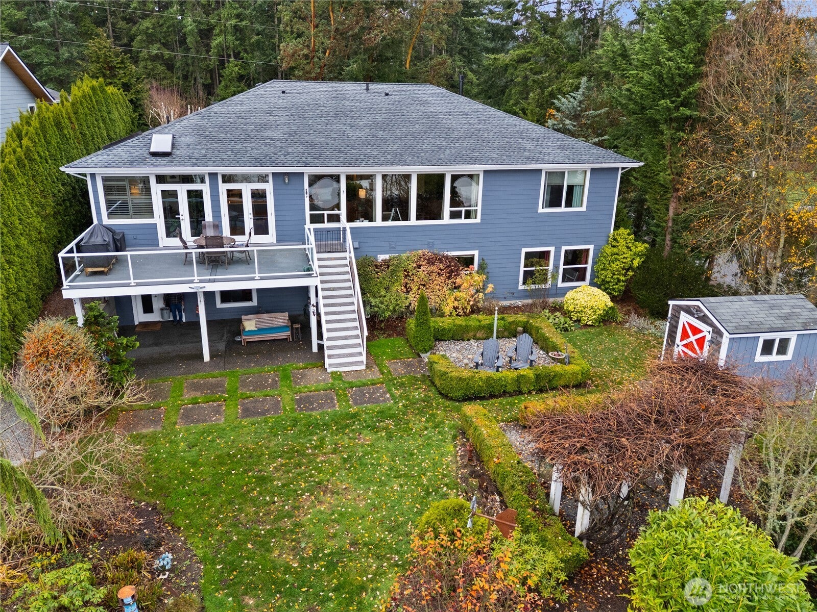 Camano Island, Washington, 98282, United States, 3 Bedrooms Bedrooms, ,4 BathroomsBathrooms,Residential,Active,2008699