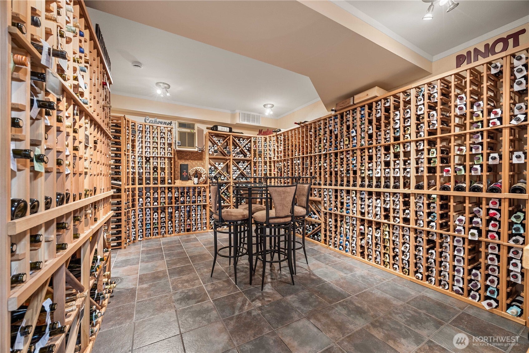 Manson, Washington, 98831, United States, ,7 BathroomsBathrooms,Residential,Active,1788504